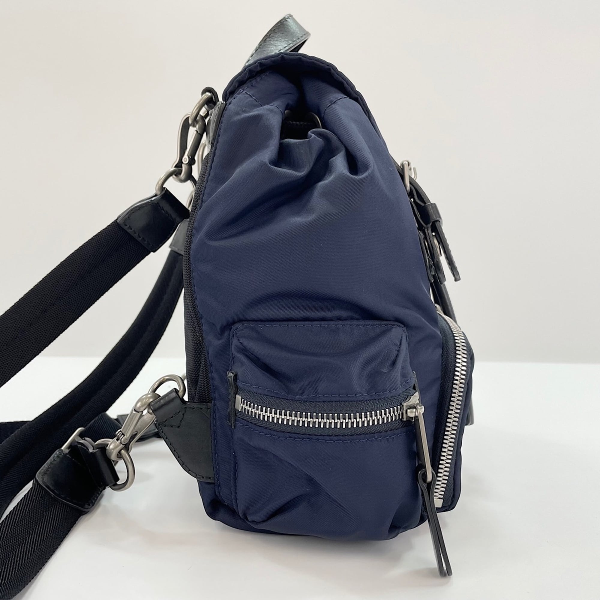 Burberry Navy Backpack (Pre-Owned)