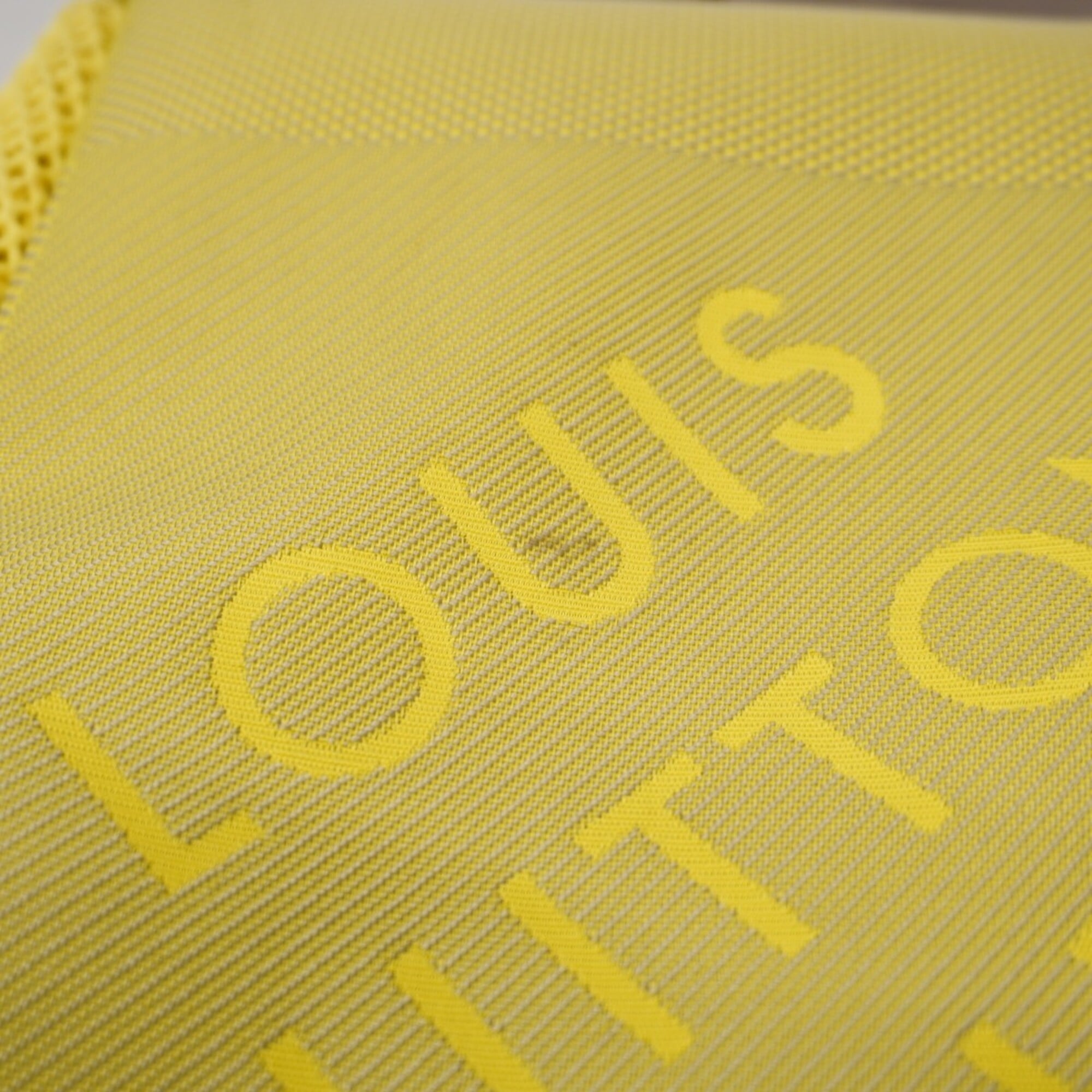 Louis Vuitton Yellow Shoulder Bag (Pre-Owned)