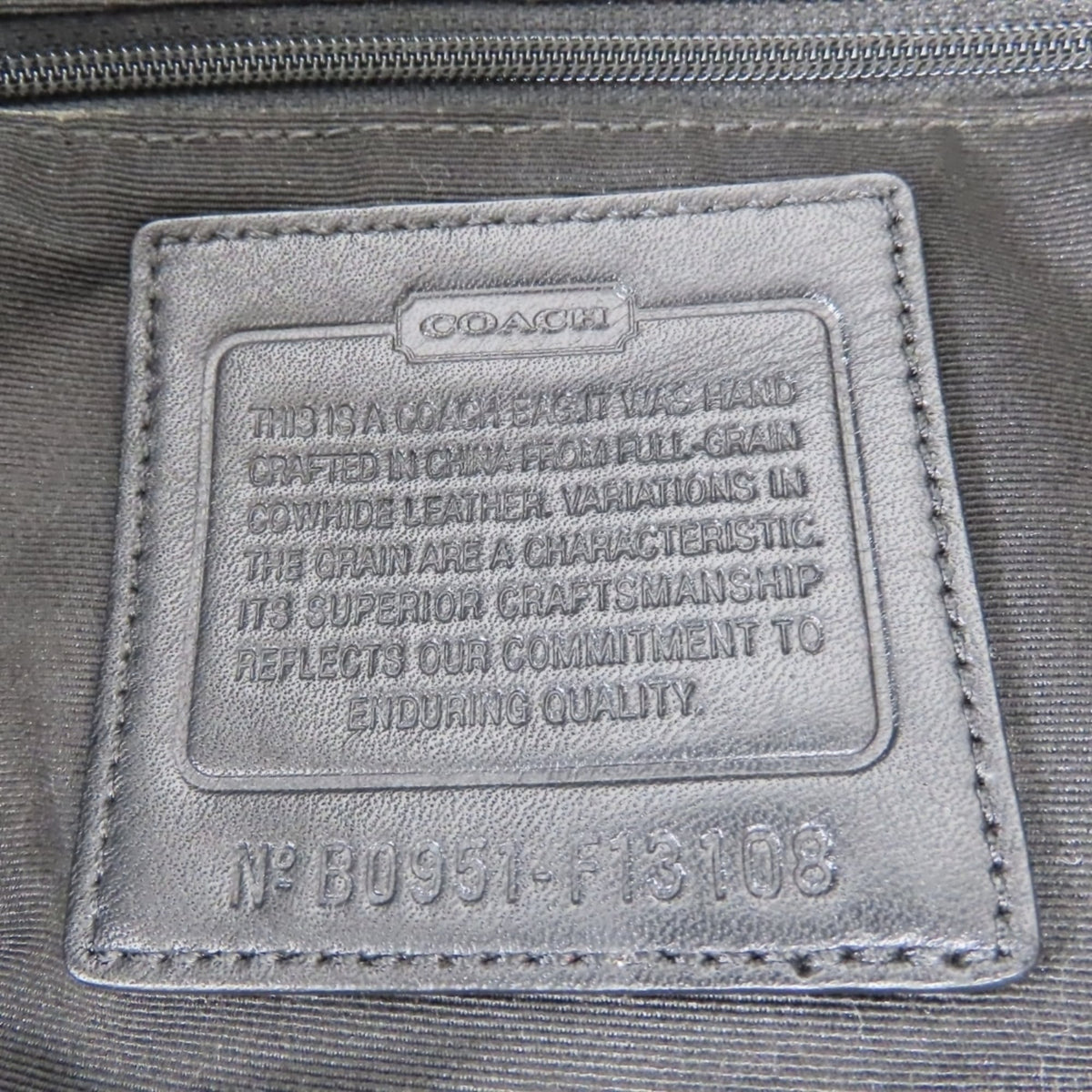 Coach Black Leather Shoulder Bag (Pre-Owned)