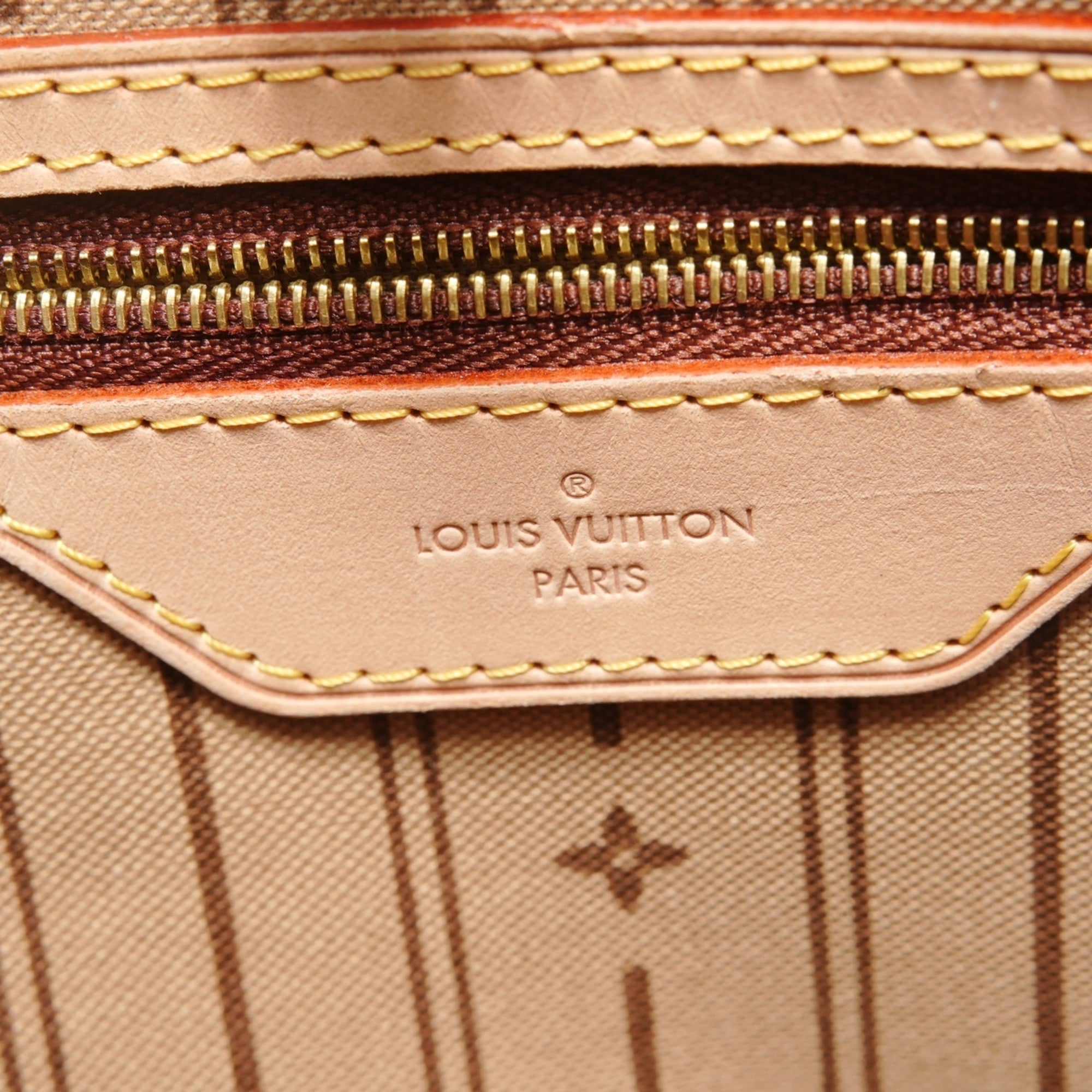 Louis Vuitton Monogram Brown Monogram Shoulder Bag (Pre-Owned)