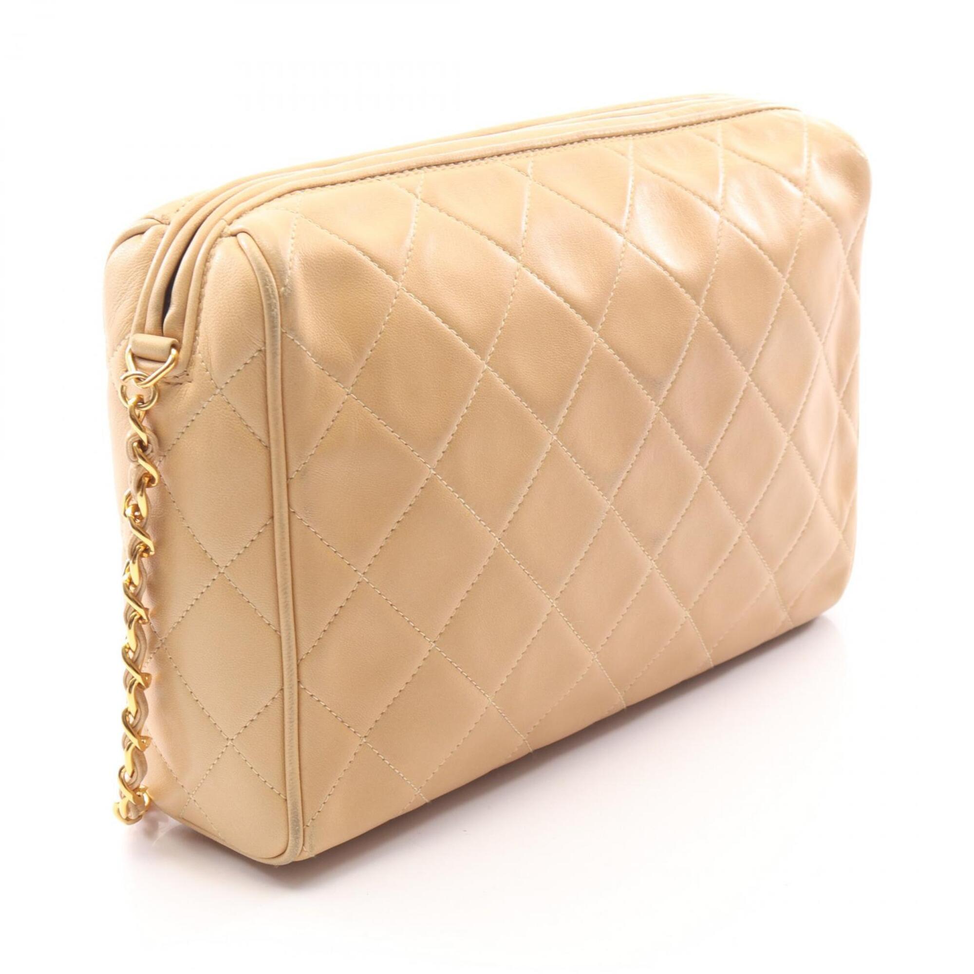Chanel Beige Leather Handbag Shoulder Bag (Pre-Owned)