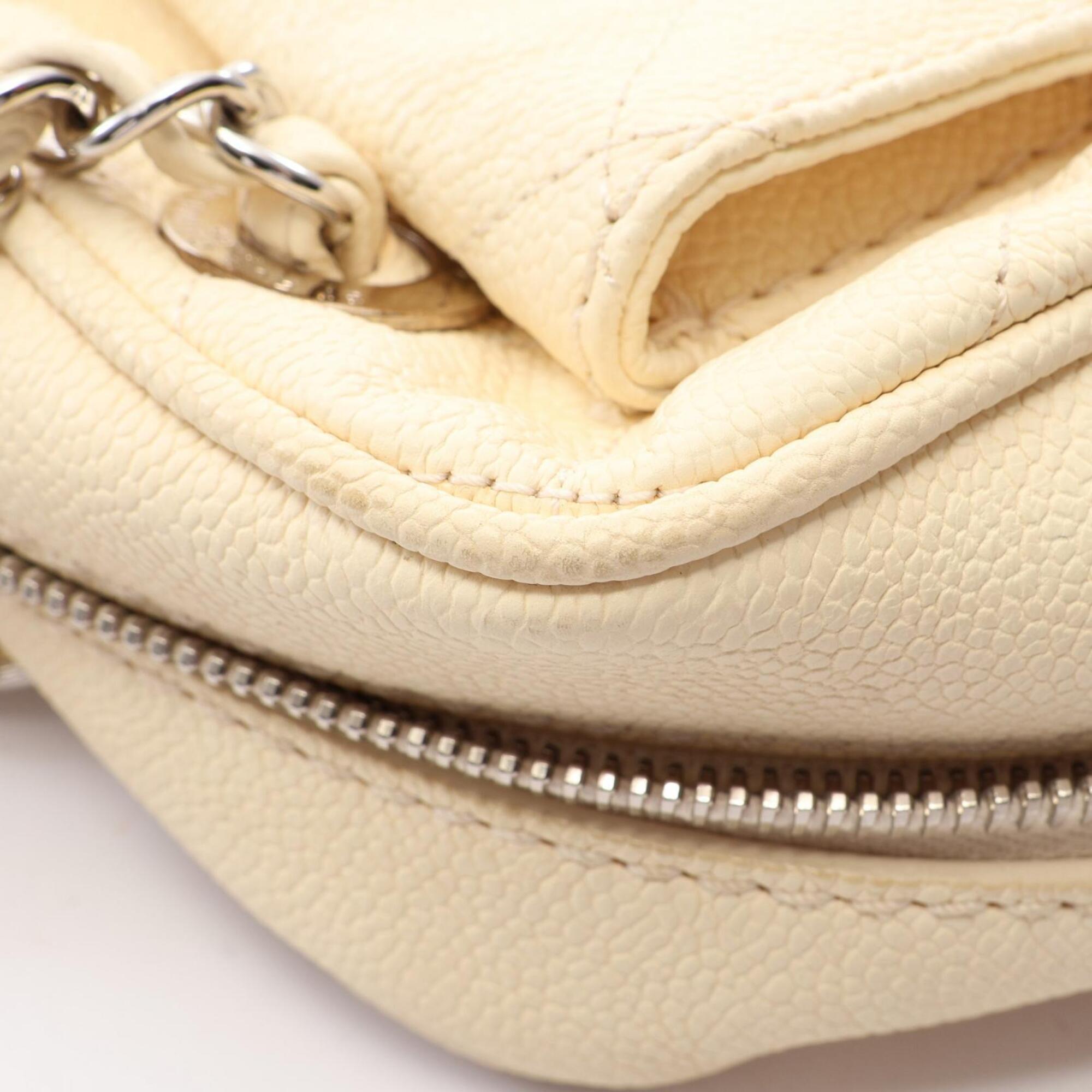 Chanel Ivory Grained Calfskin Handbag Shoulder Bag (Pre-Owned)