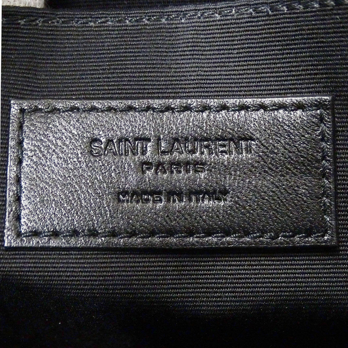 Saint Laurent Black Leather Clutch Bag Handbag (Pre-Owned)