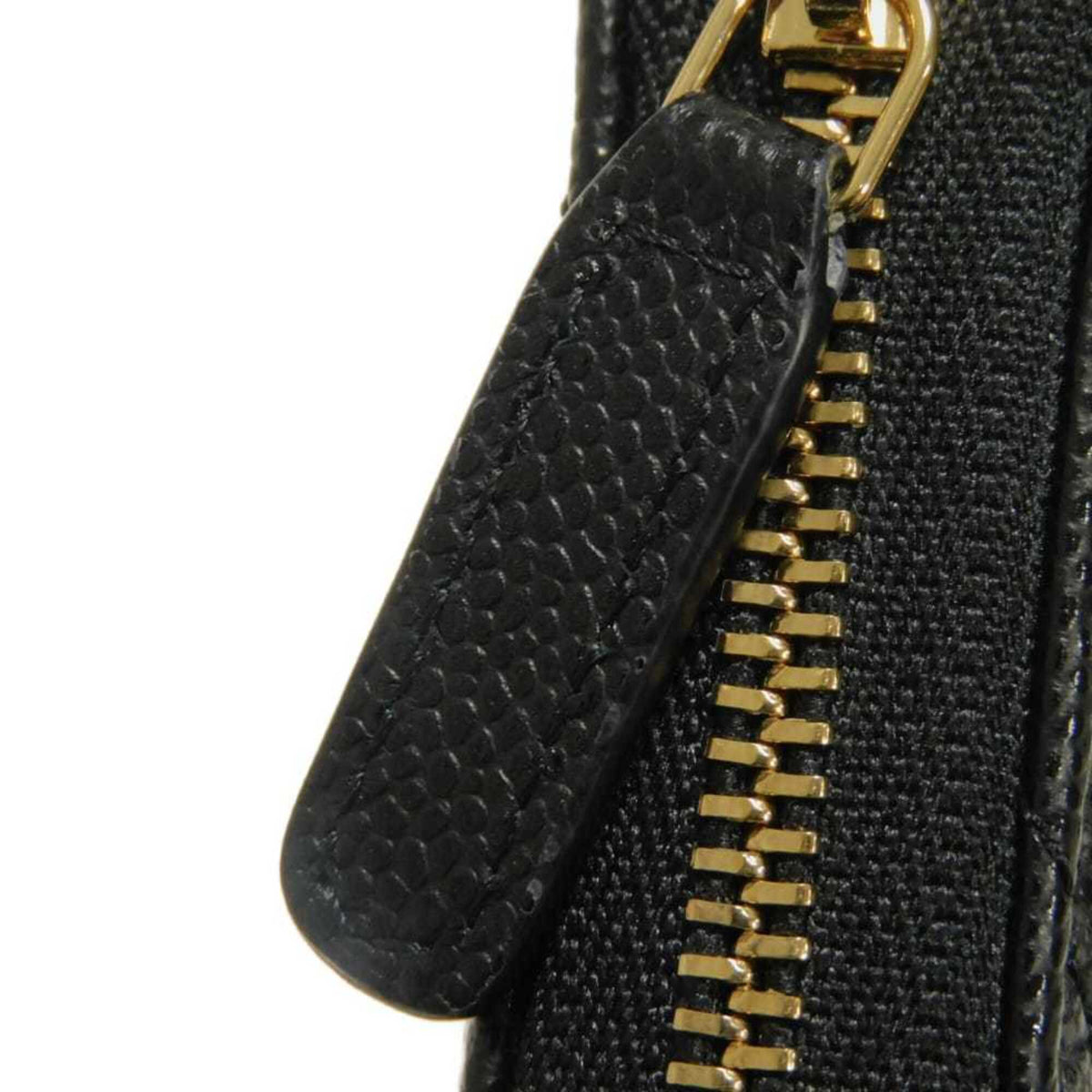 Chanel Black Leather Coin Purse/Coin Case (Pre-Owned)
