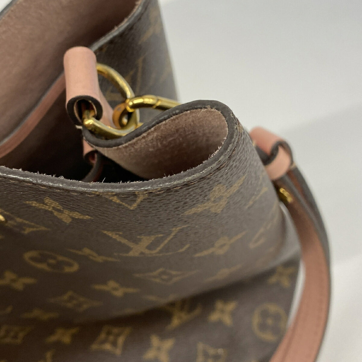 Louis Vuitton Brown Rose Poudre Shoulder Bag (Pre-Owned)