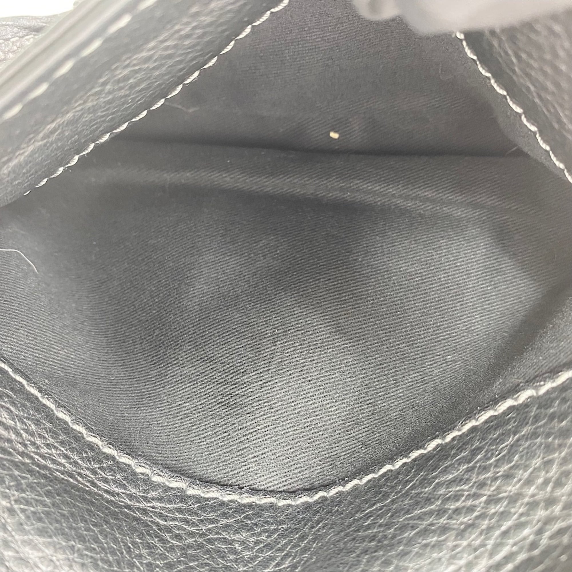 Chloé Paddington Black Handbag (Pre-Owned)