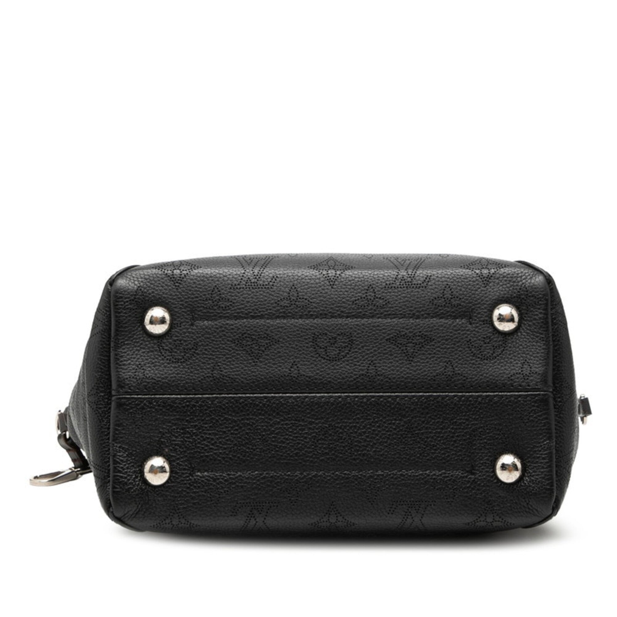 Louis Vuitton Black Monogram Noir Monogram Handbag Pouch Shoulder Bag (Pre-Owned)