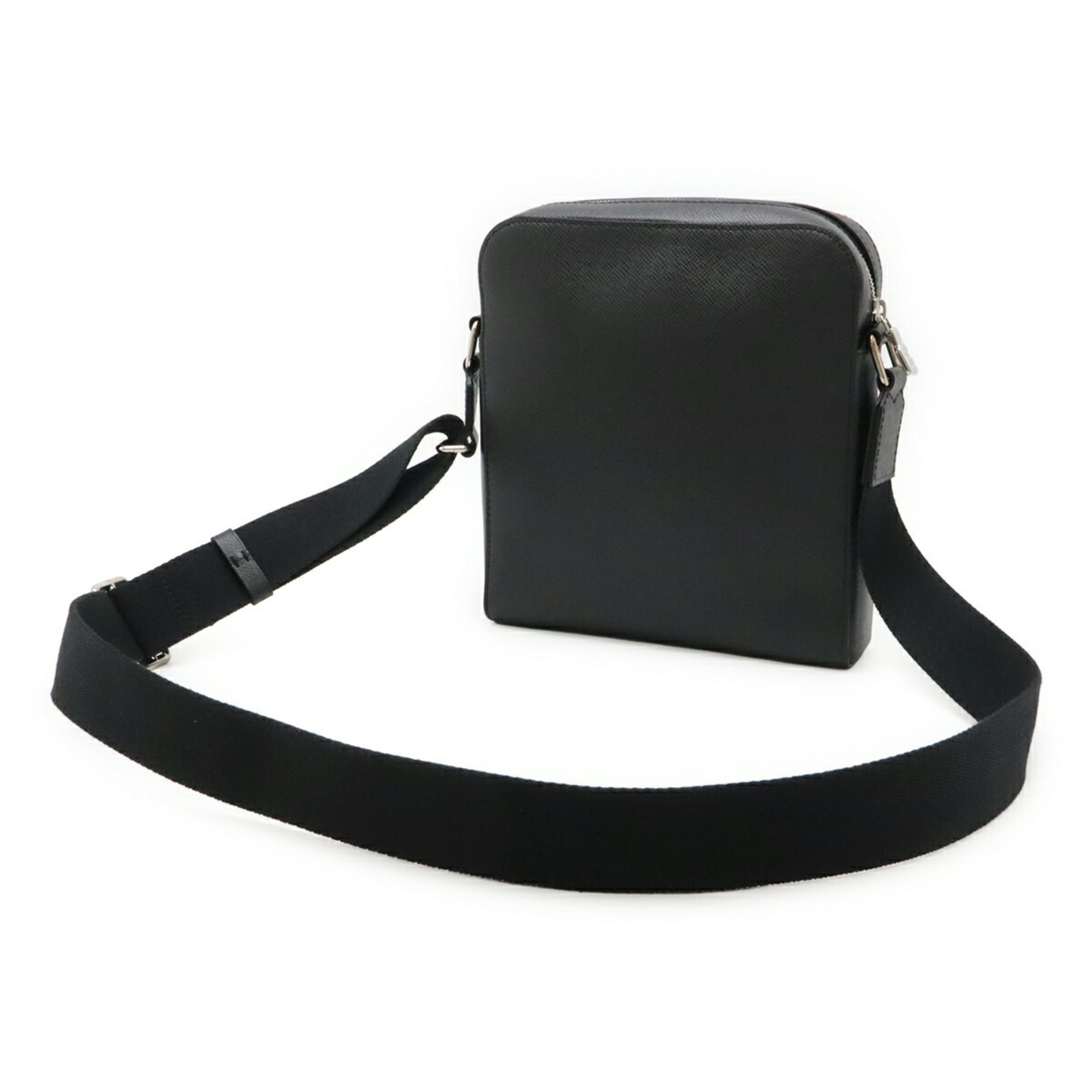 Louis Vuitton Ardoise Taiga Leather Leather Pochette Shoulder Bag (Pre-Owned)