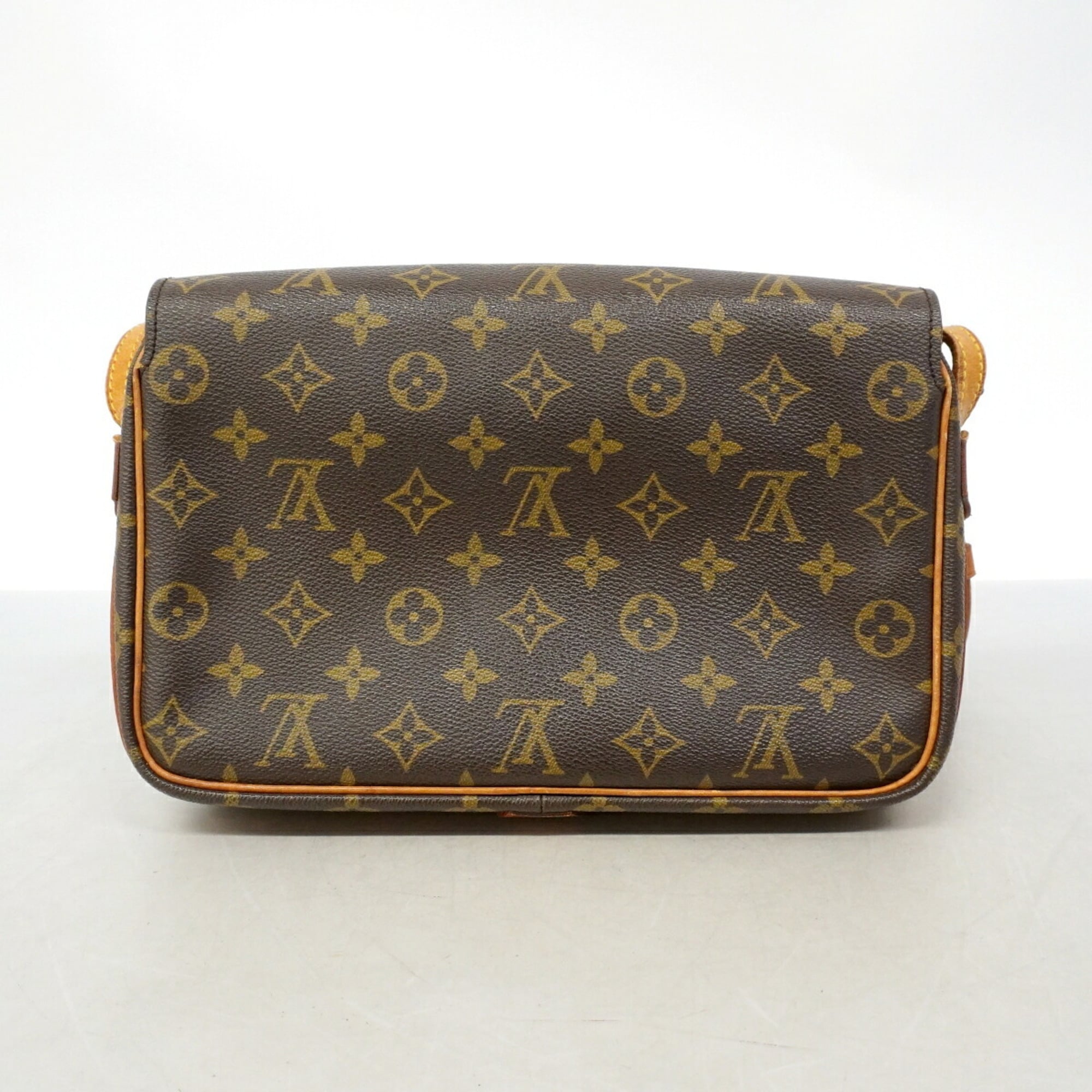 Louis Vuitton Brown Shoulder Bag (Pre-Owned)