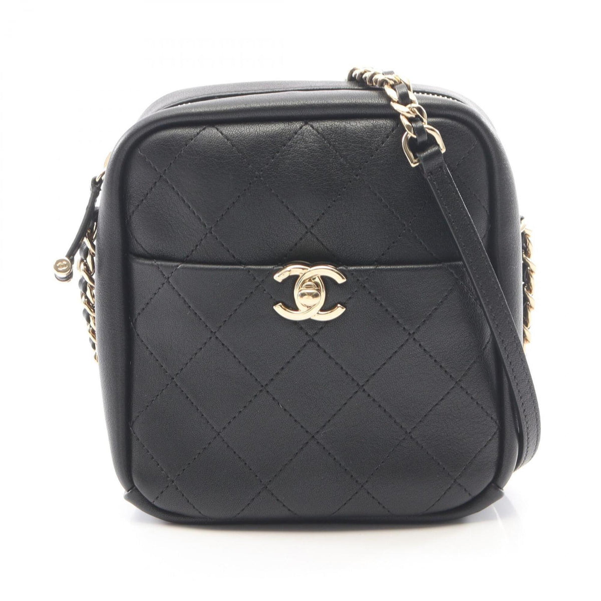 Chanel Black Leather Handbag Shoulder Bag (Pre-Owned)