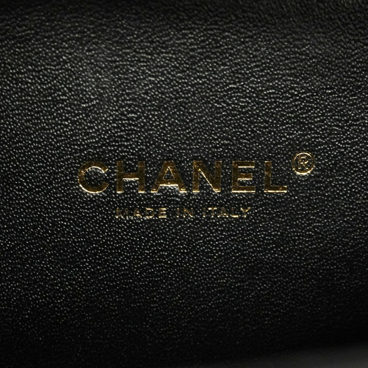 Chanel Black Blue Grained Calfskin Handbag (Pre-Owned)