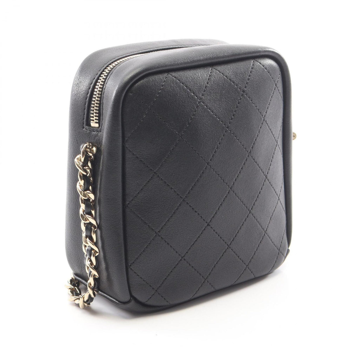 Chanel Black Leather Handbag Shoulder Bag (Pre-Owned)