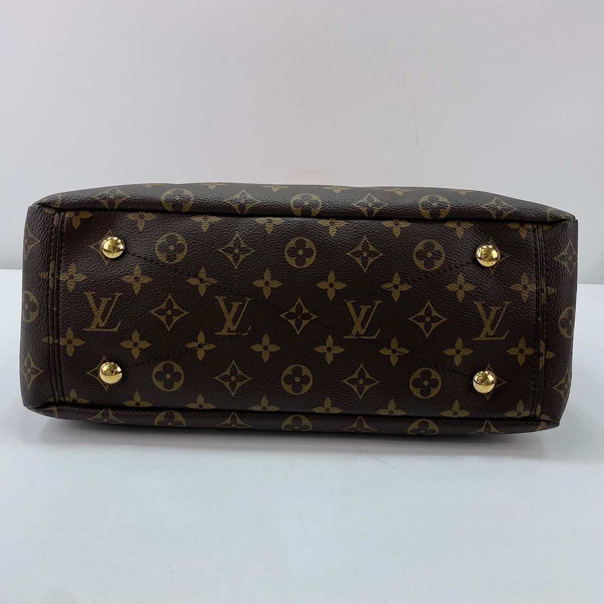 Louis Vuitton Brown Handbag (Pre-Owned)