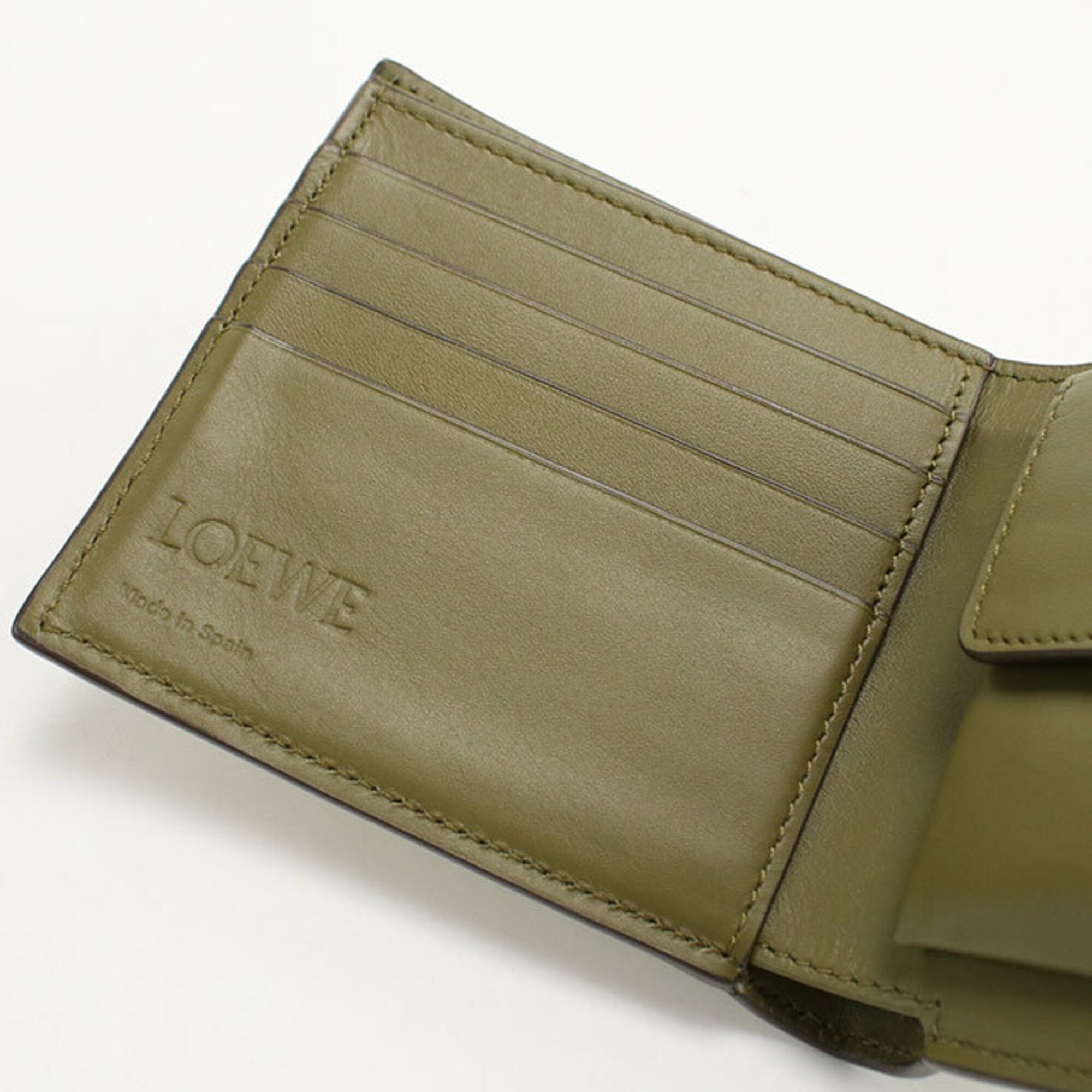Loewe Khaki Leather Wallet (Bi-Fold) (Pre-Owned)