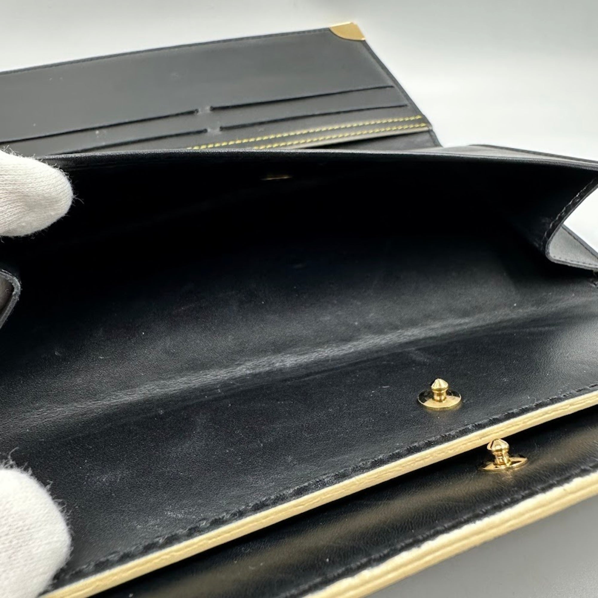 Louis Vuitton Suhali Black Leather Long Wallet (Tri-Fold) (Pre-Owned)