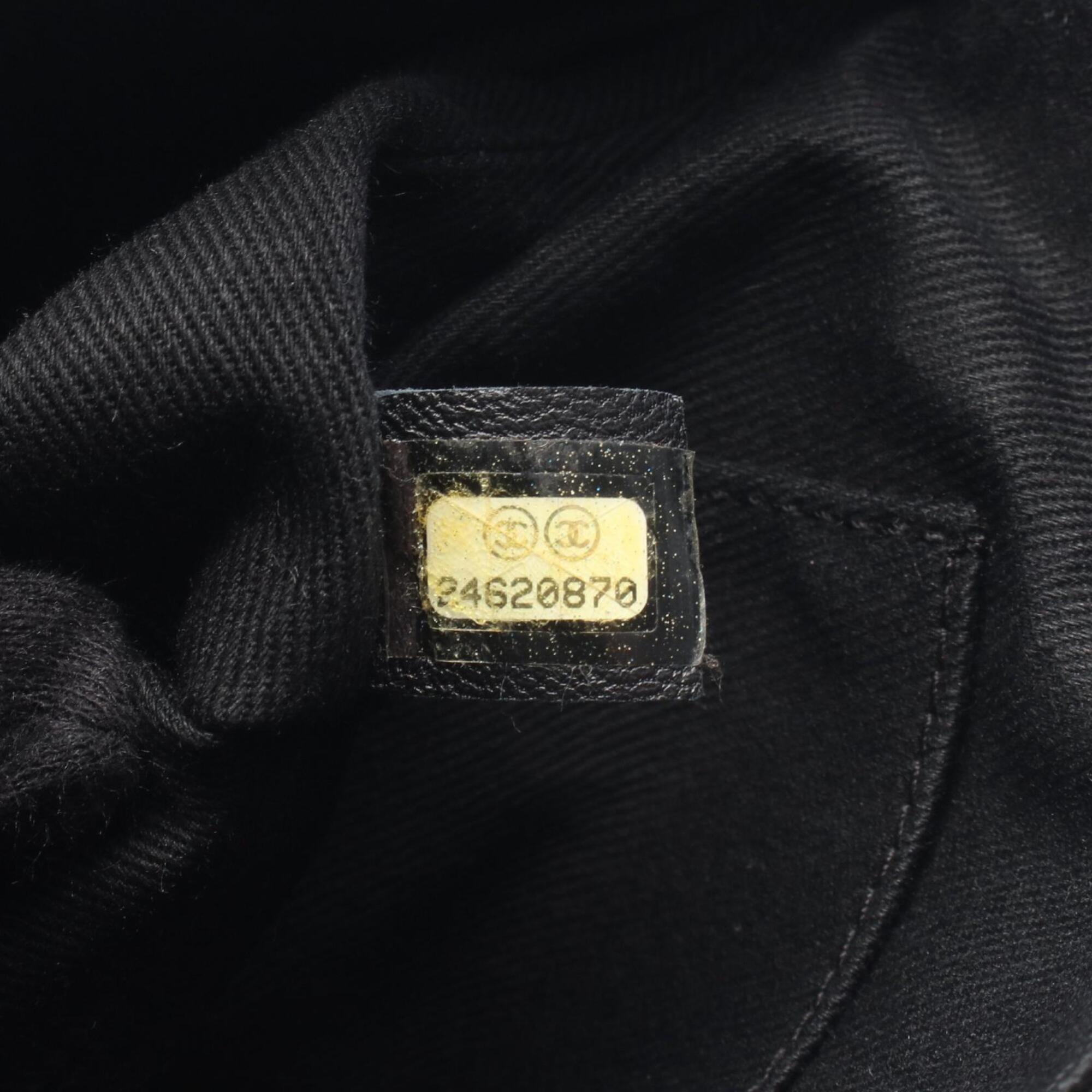 Chanel Black Leather Handbag Shoulder Bag (Pre-Owned)