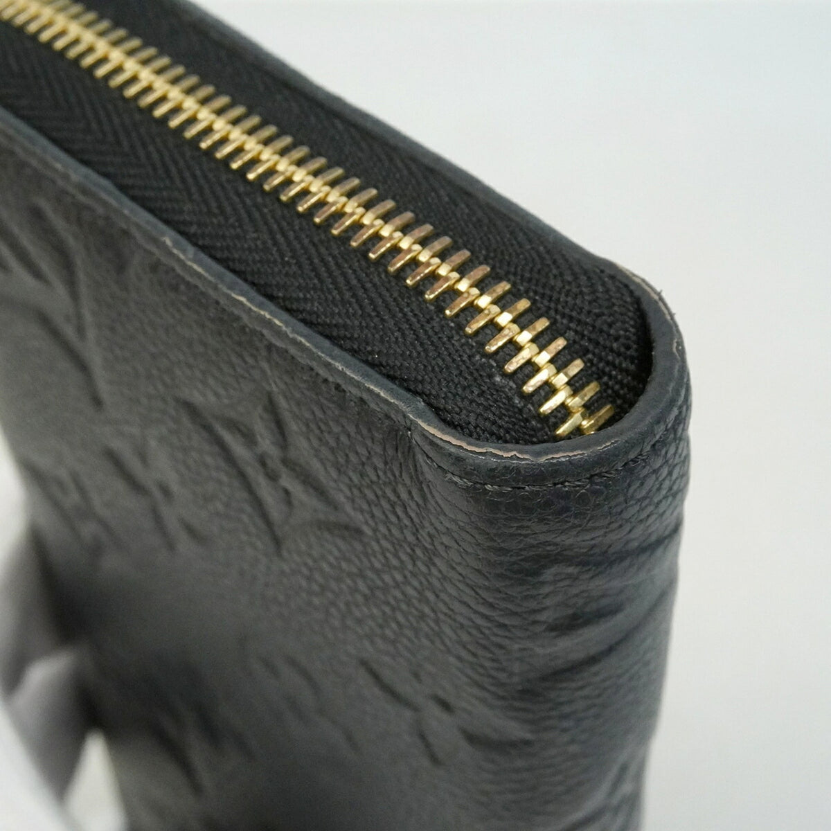 Louis Vuitton Noir Long Wallet (Bi-Fold) (Pre-Owned)