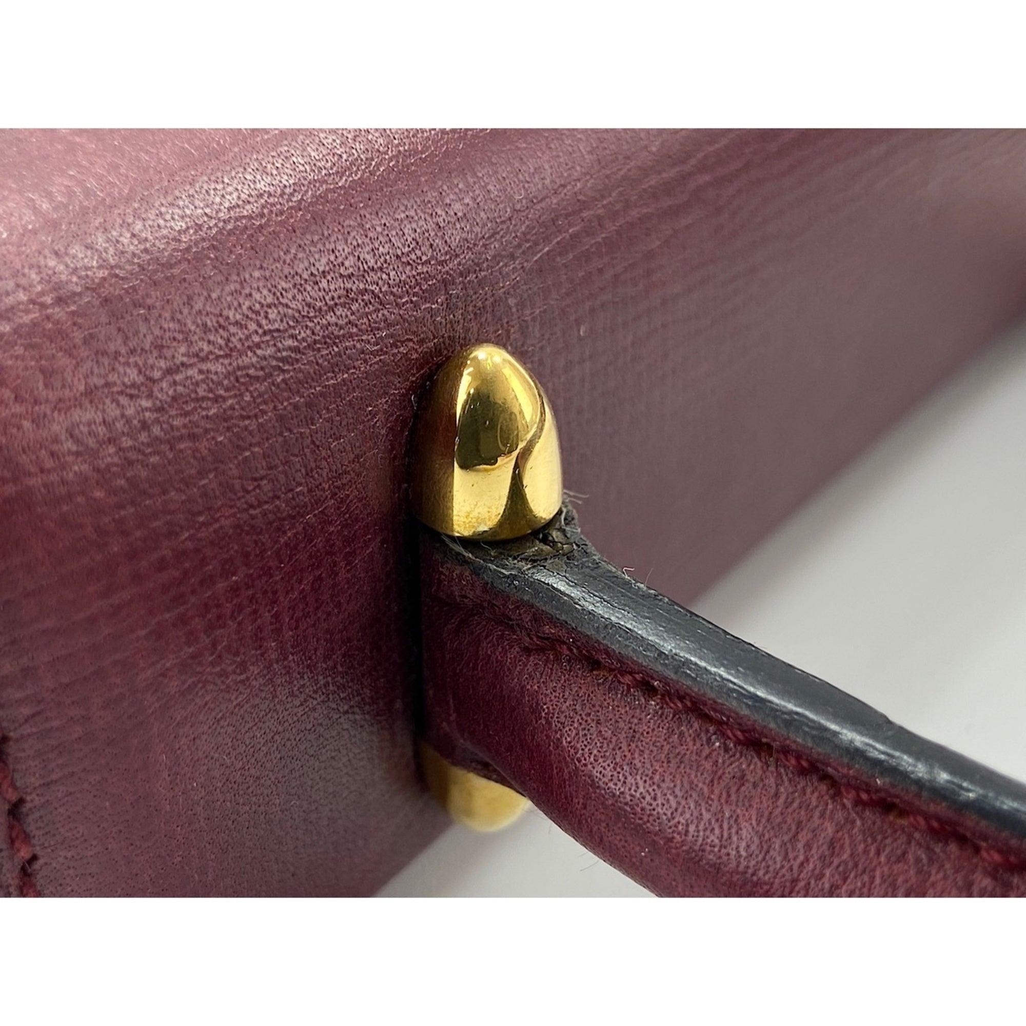 Cartier Must Wine Red Handbag (Pre-Owned)