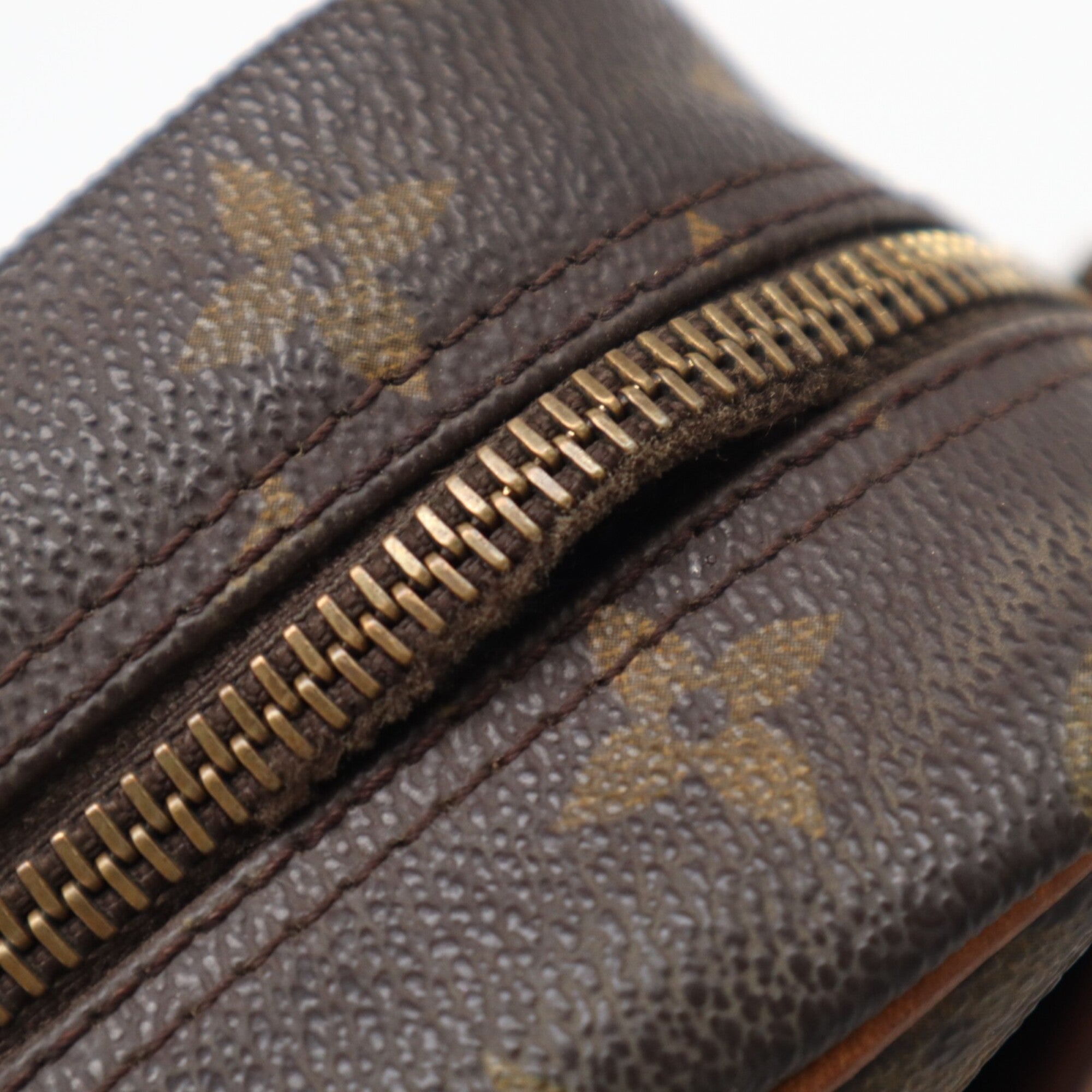Louis Vuitton Beige Brown Monogram Coated Canvas Leather Shoulder Bag (Pre-Owned)
