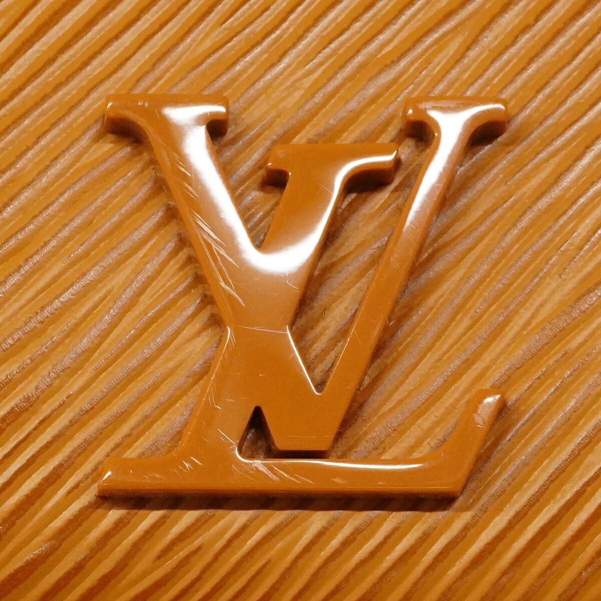 Louis Vuitton Brown Handbag (Pre-Owned)