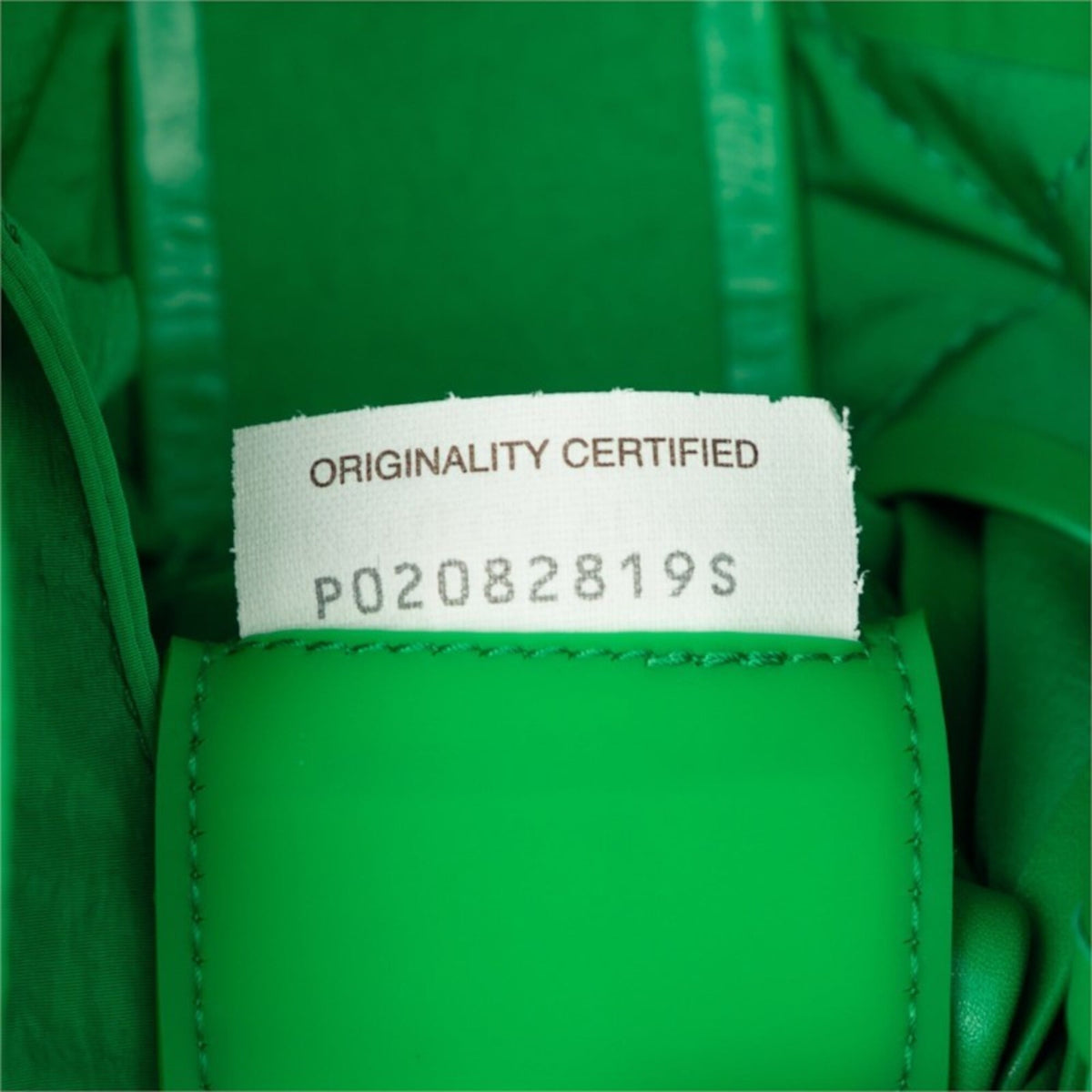 Bottega Veneta Green Leather Shoulder Bag (Pre-Owned)