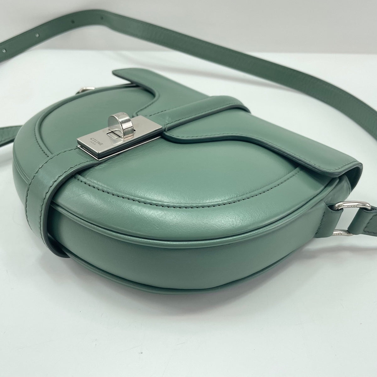 Celine Green Shoulder Bag (Pre-Owned)