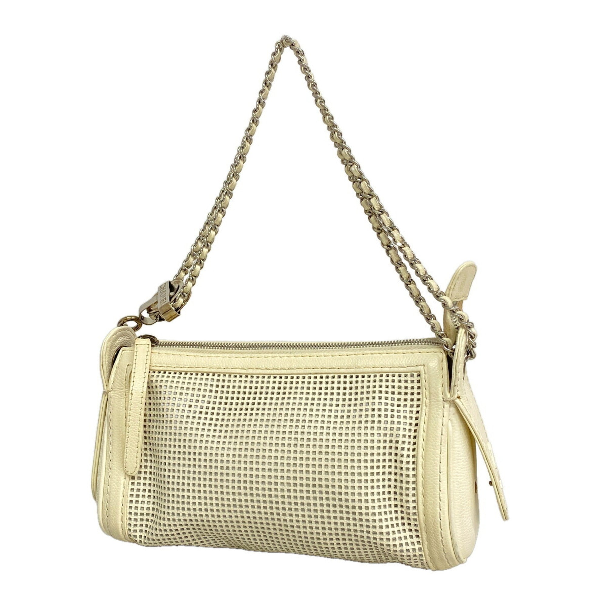 Chanel Ivory Leather Shoulder Bag (Pre-Owned)