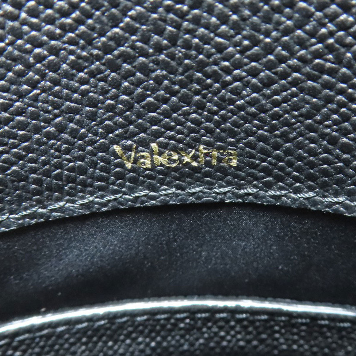 Valextra Black Leather Handbag (Pre-Owned)