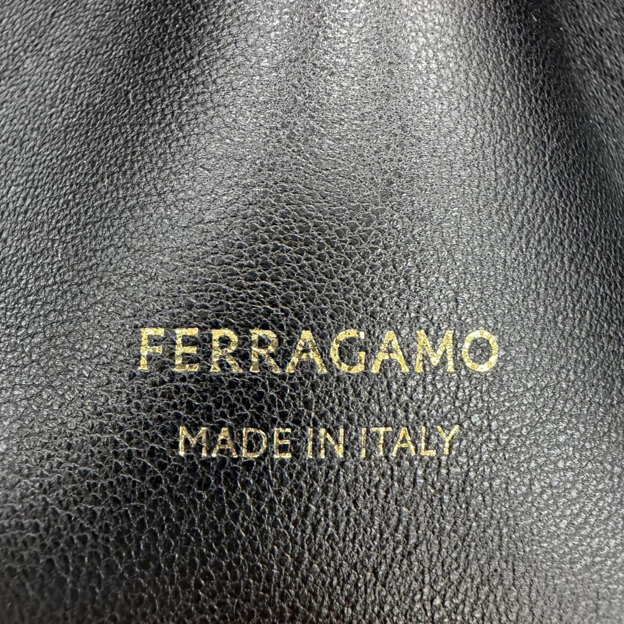 Salvatore Ferragamo Black Leather Shoulder Bag Tote Bag (Pre-Owned)