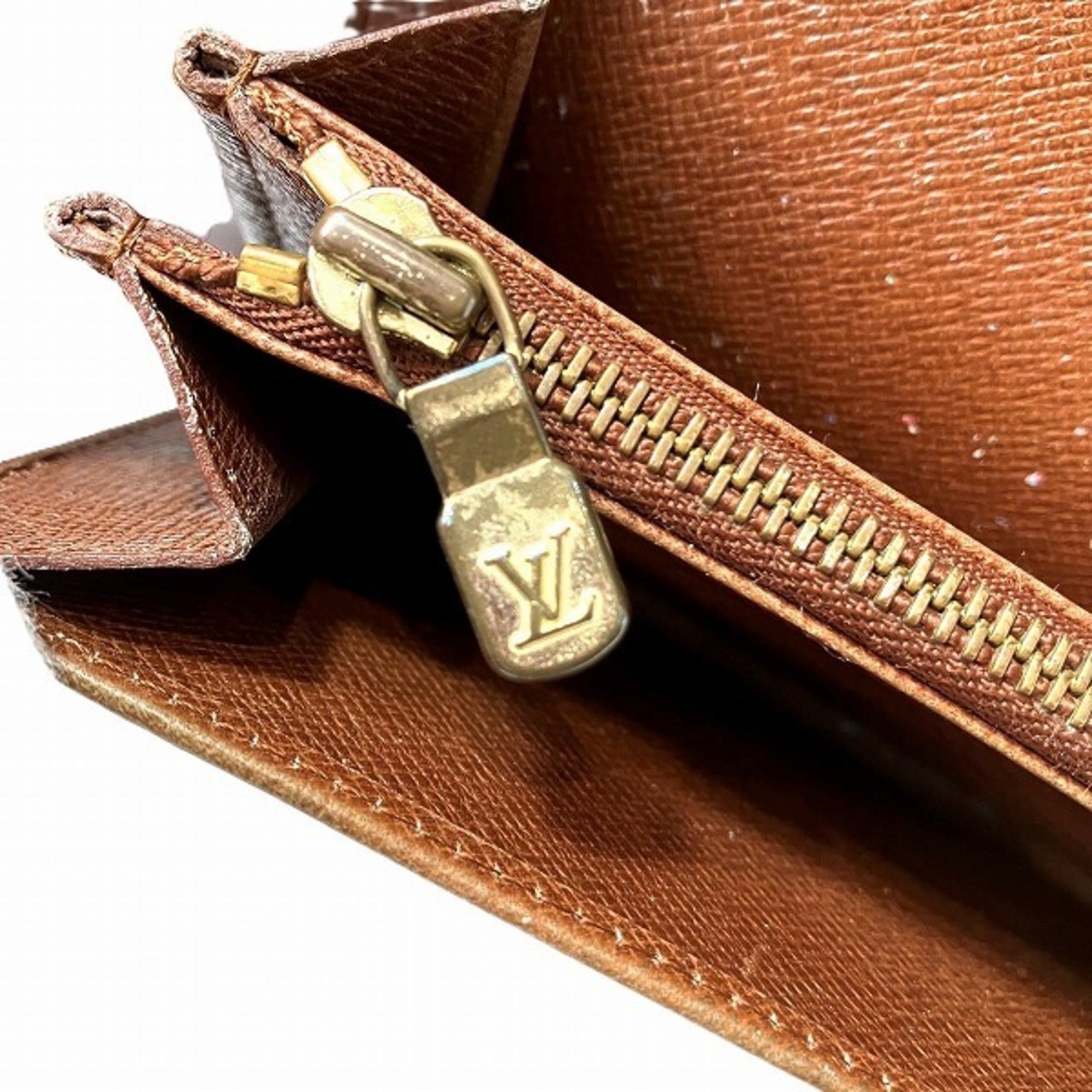 Louis Vuitton Brown Long Wallet (Bi-Fold) (Pre-Owned)