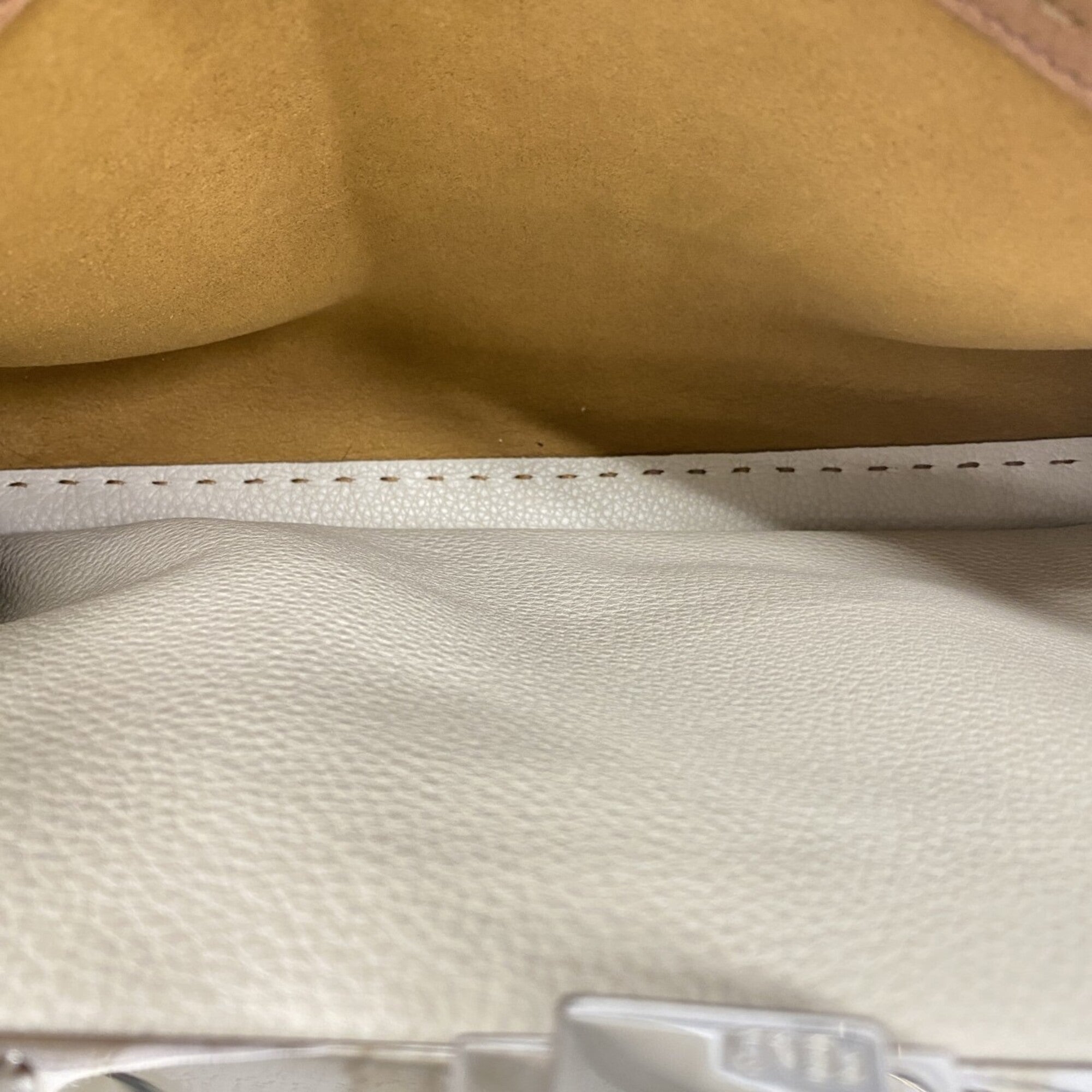 Fendi Brown Leather Handbag (Pre-Owned)