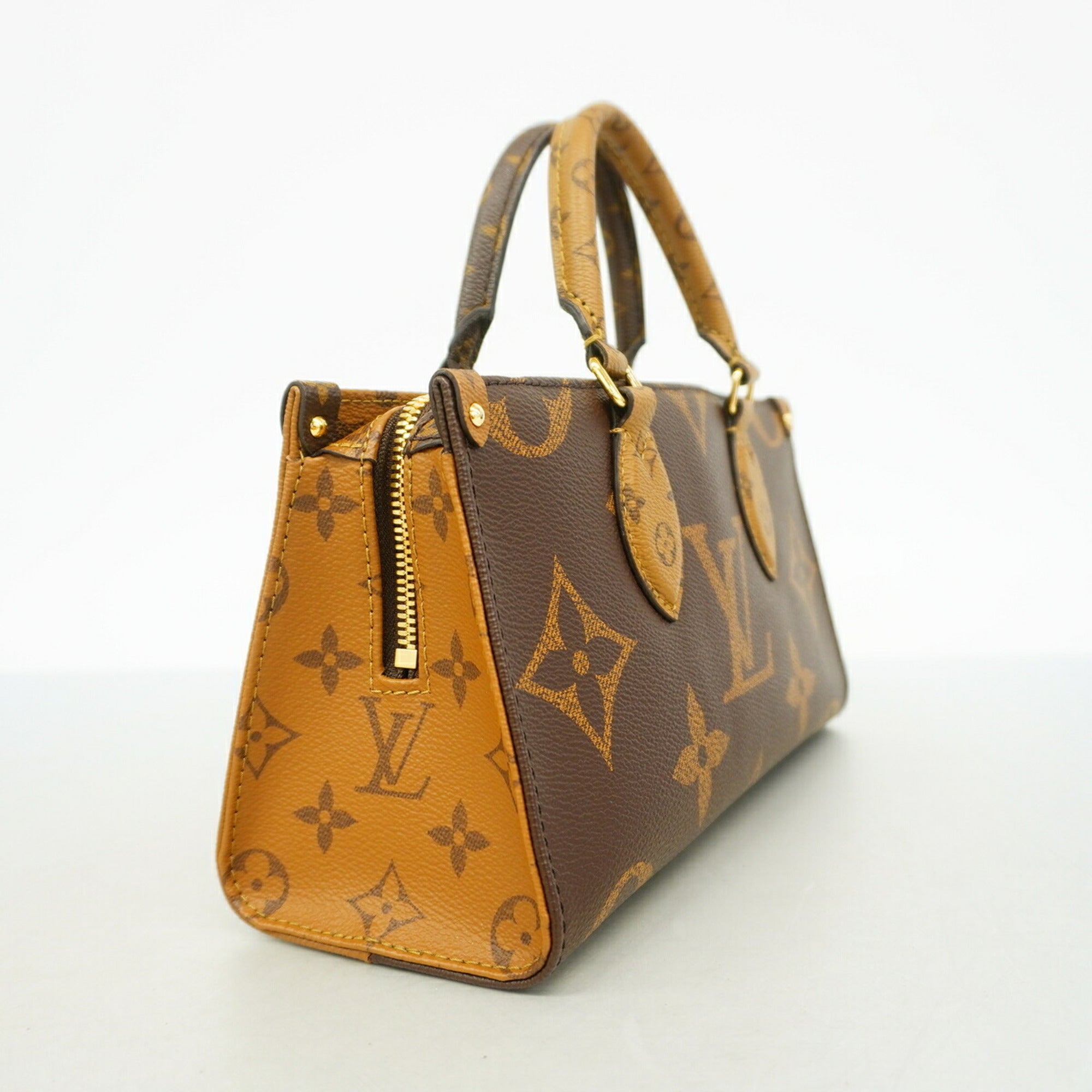 Louis Vuitton Brown Handbag (Pre-Owned)