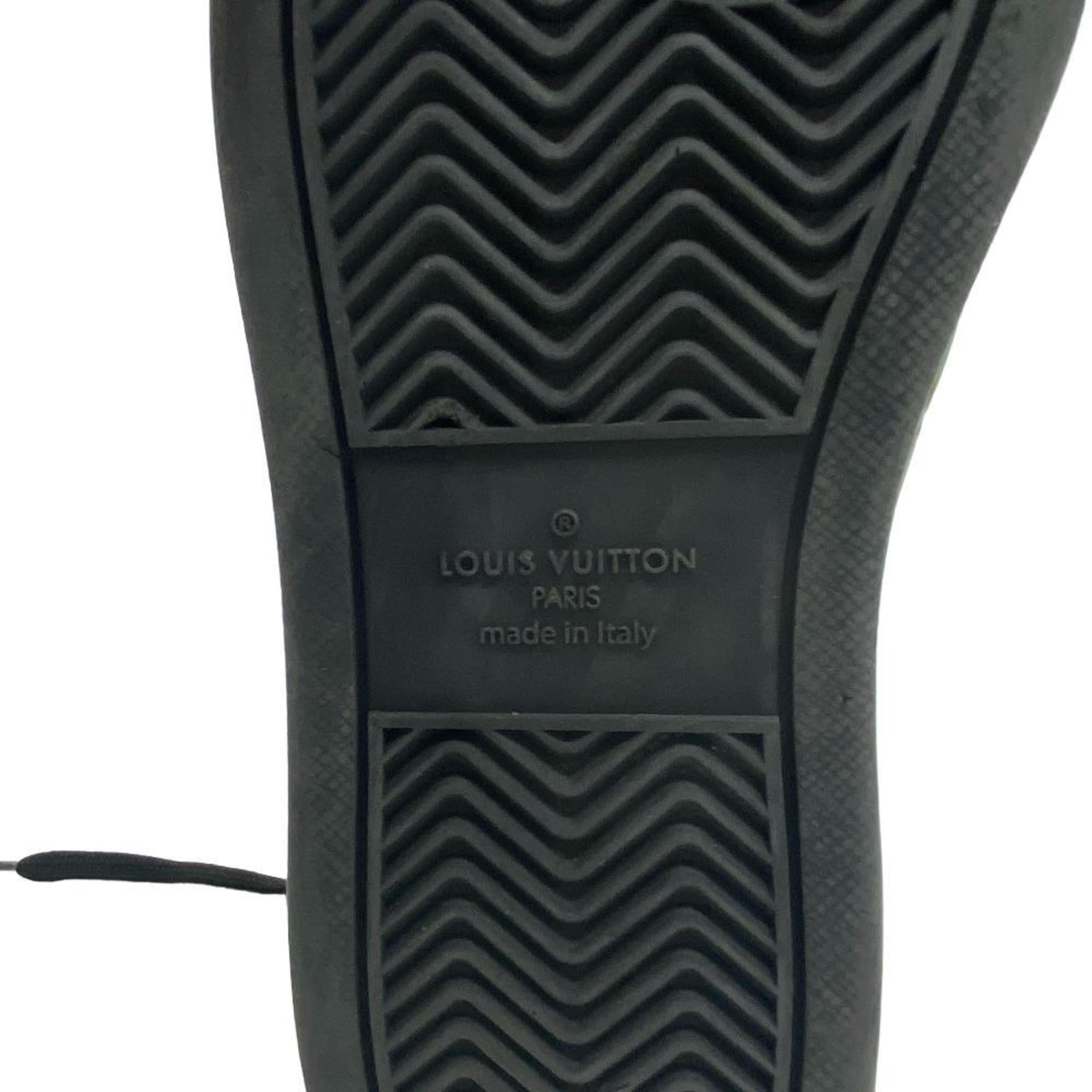 Louis Vuitton Black Sneakers (Pre-Owned)