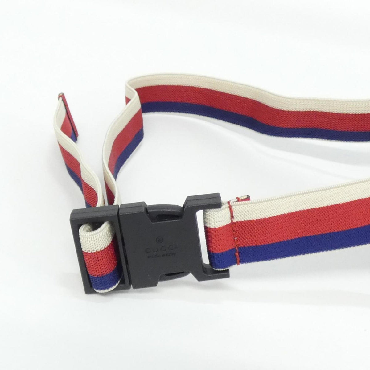 Gucci Beige Multi-Color Gg Supreme Fanny Pack (Pre-Owned)
