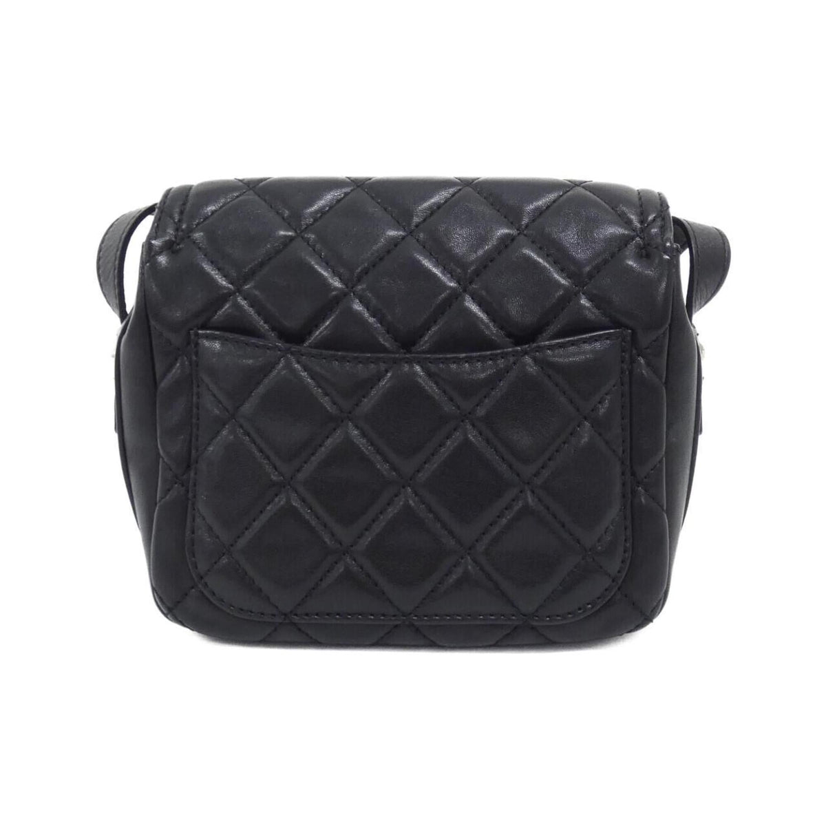 Chanel Black Leather Shoulder Bag (Pre-Owned)