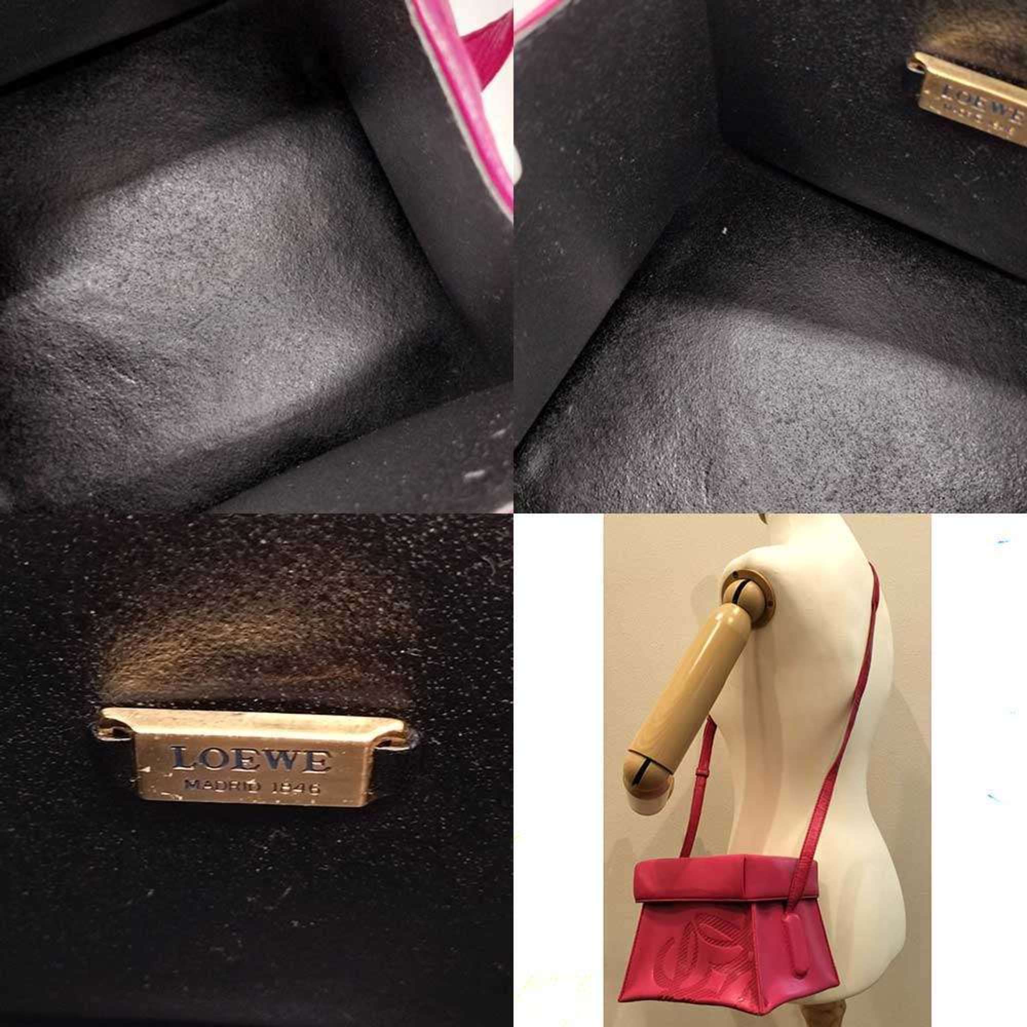 Loewe Pink Leather Shoulder Bag (Pre-Owned)