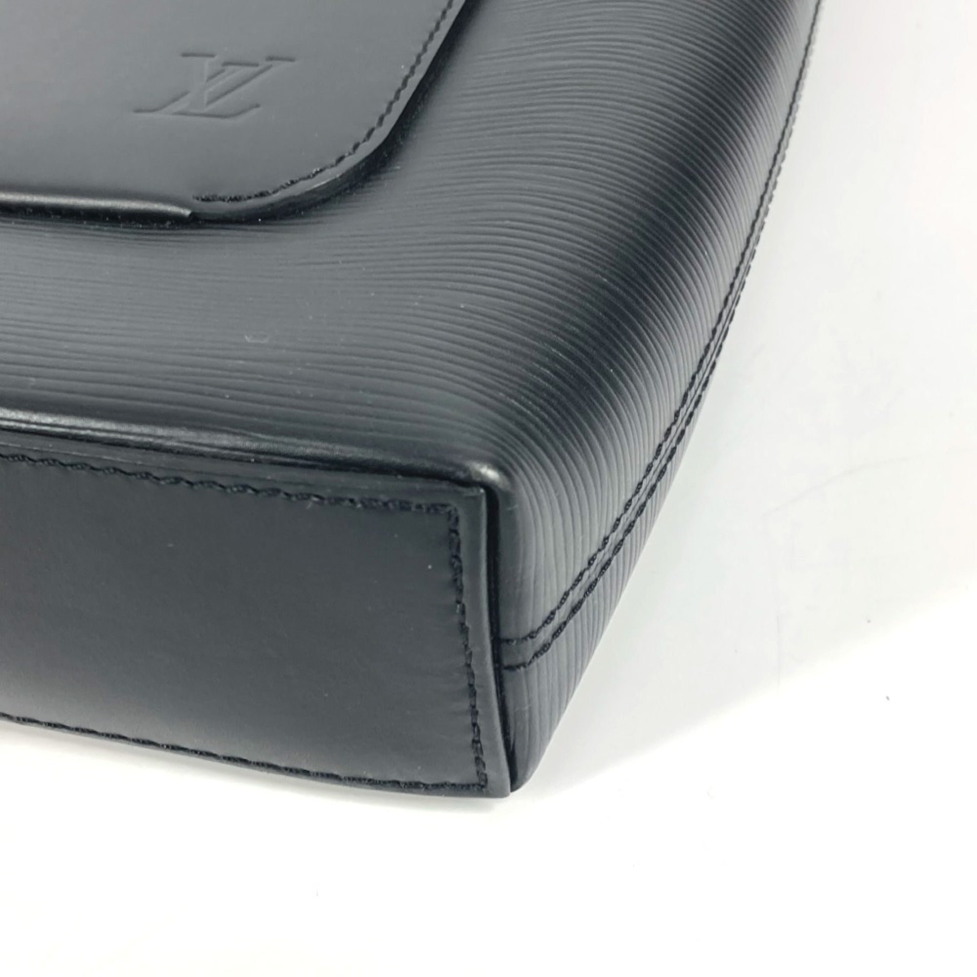 Louis Vuitton Black Noir Epi Leather Handbag Shoulder Bag Tote Bag (Pre-Owned)