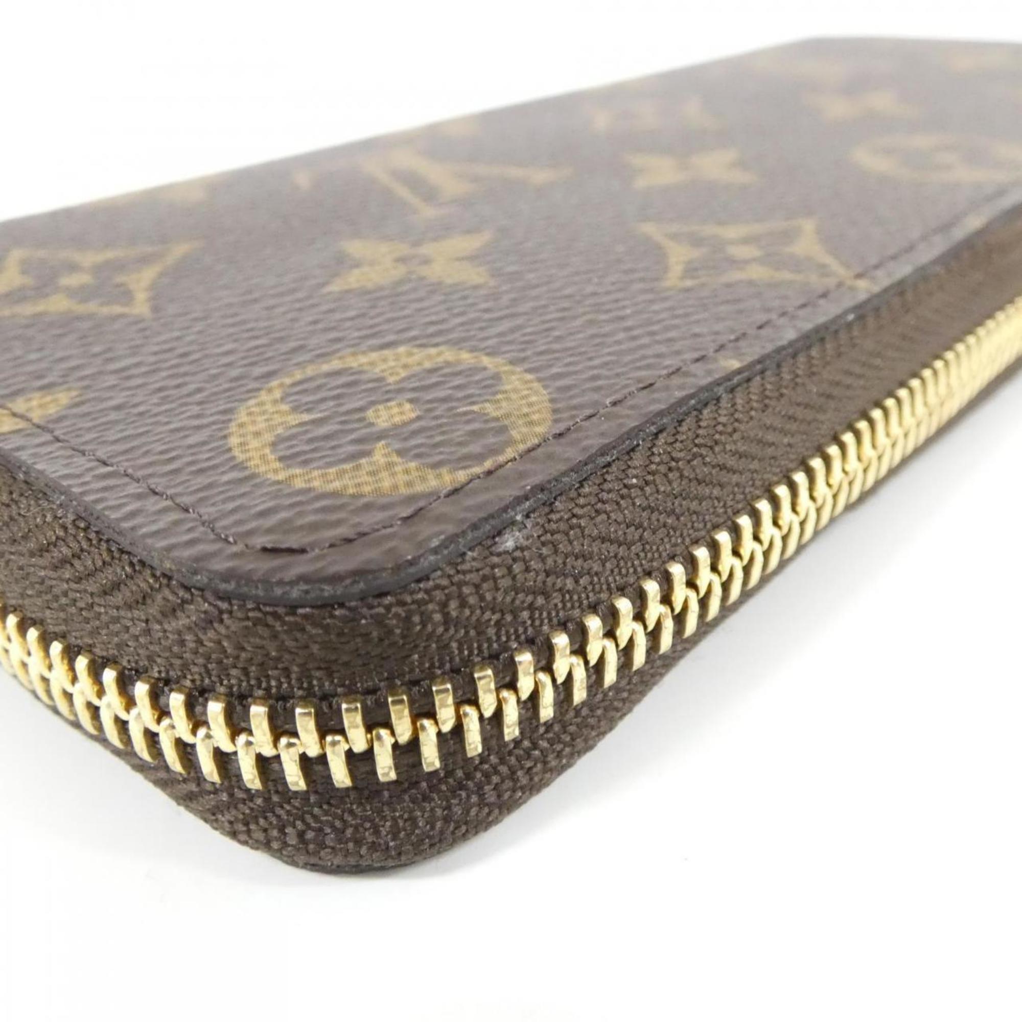 Louis Vuitton Marron Monogram Coated Canvas (Pre-Owned)