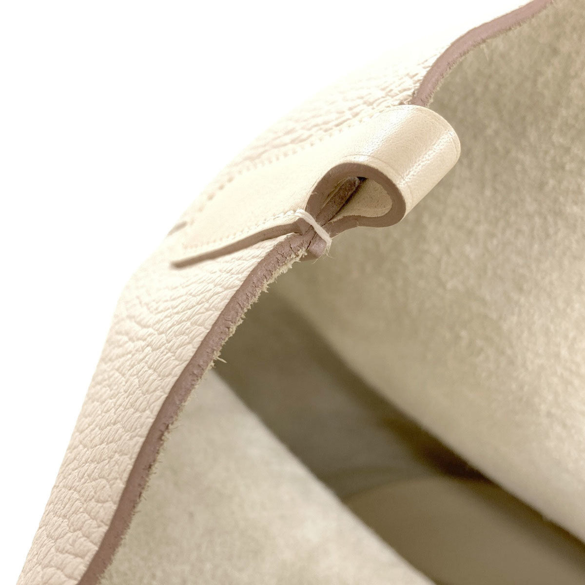 Hermes Cream Taurillon Clemence Leather Handbag (Pre-Owned)