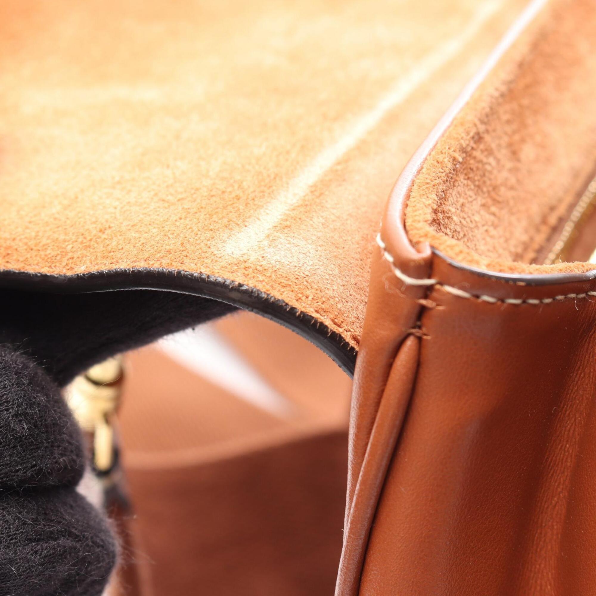 Celine Brown Leather Handbag Shoulder Bag (Pre-Owned)