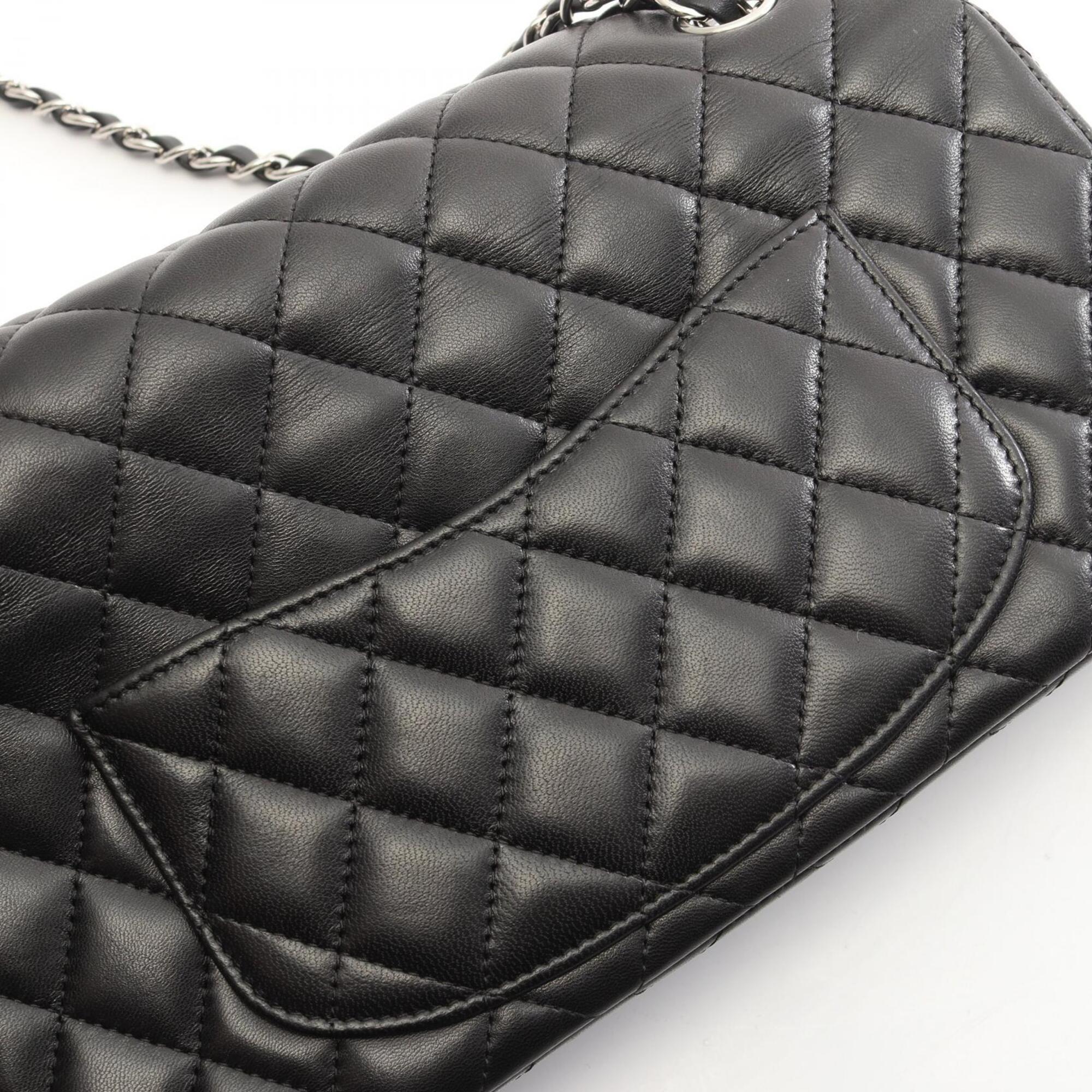 Chanel Black Leather Handbag Shoulder Bag (Pre-Owned)
