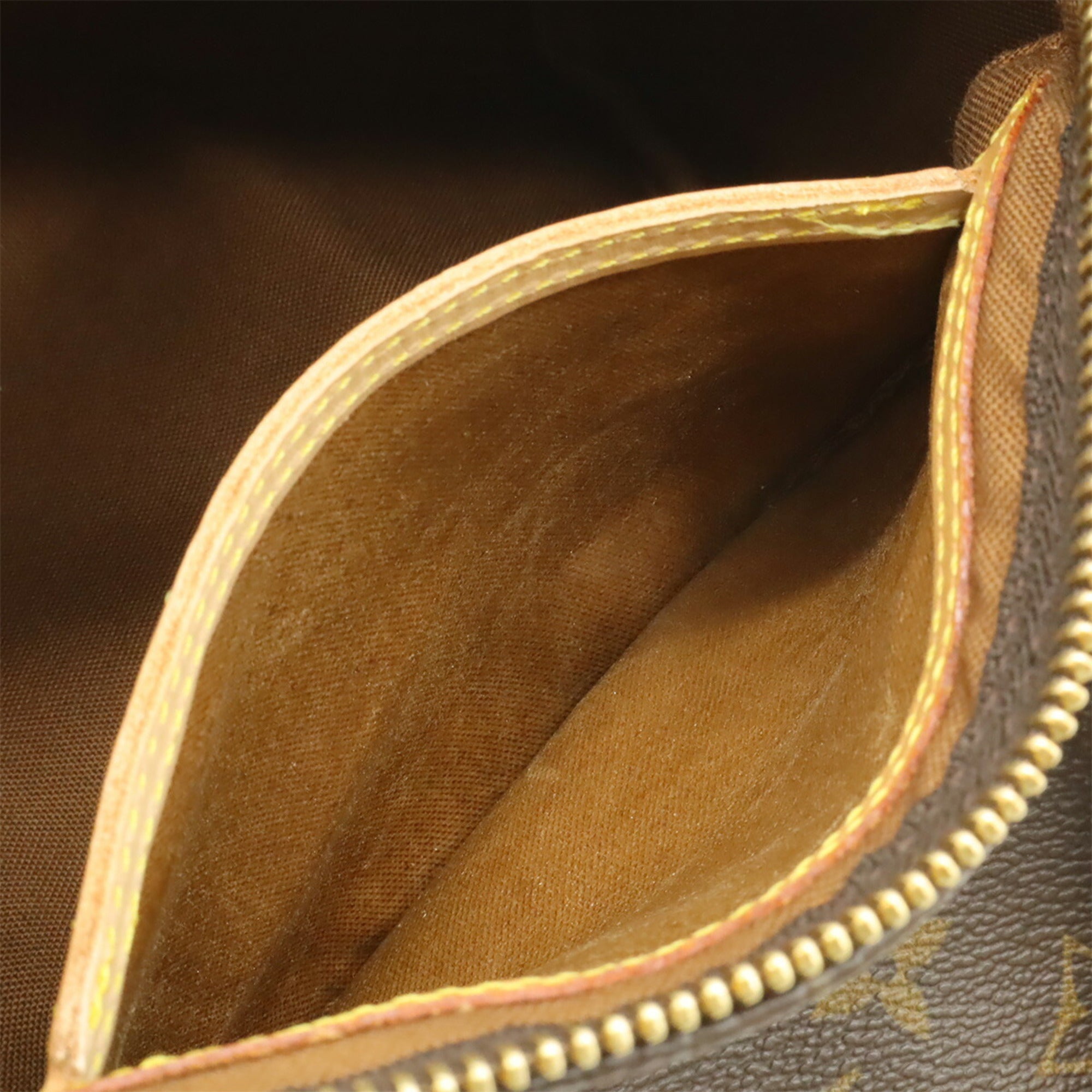 Louis Vuitton Monogram Brown Monogram Handbag (Pre-Owned)