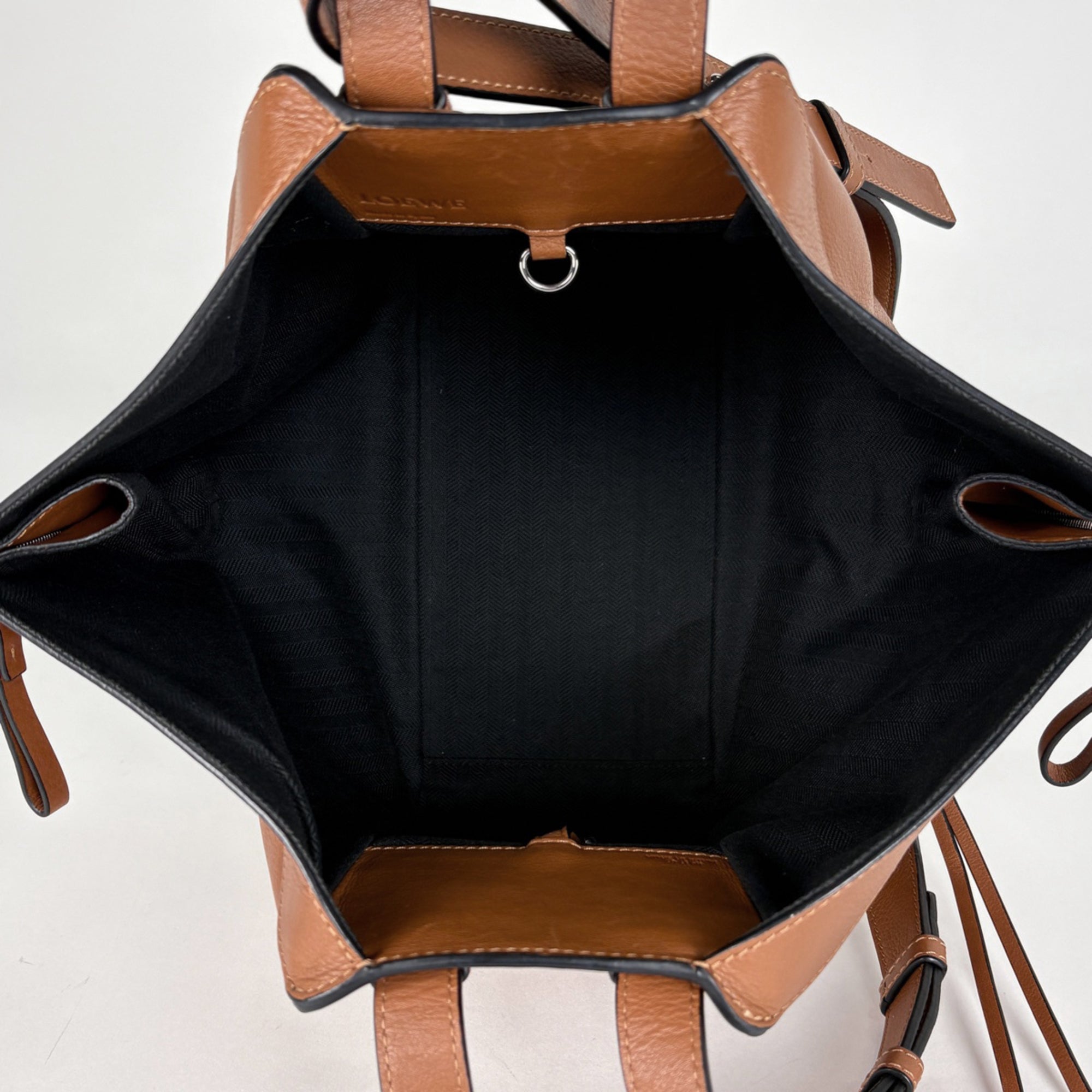 Loewe Brown Leather Handbag (Pre-Owned)