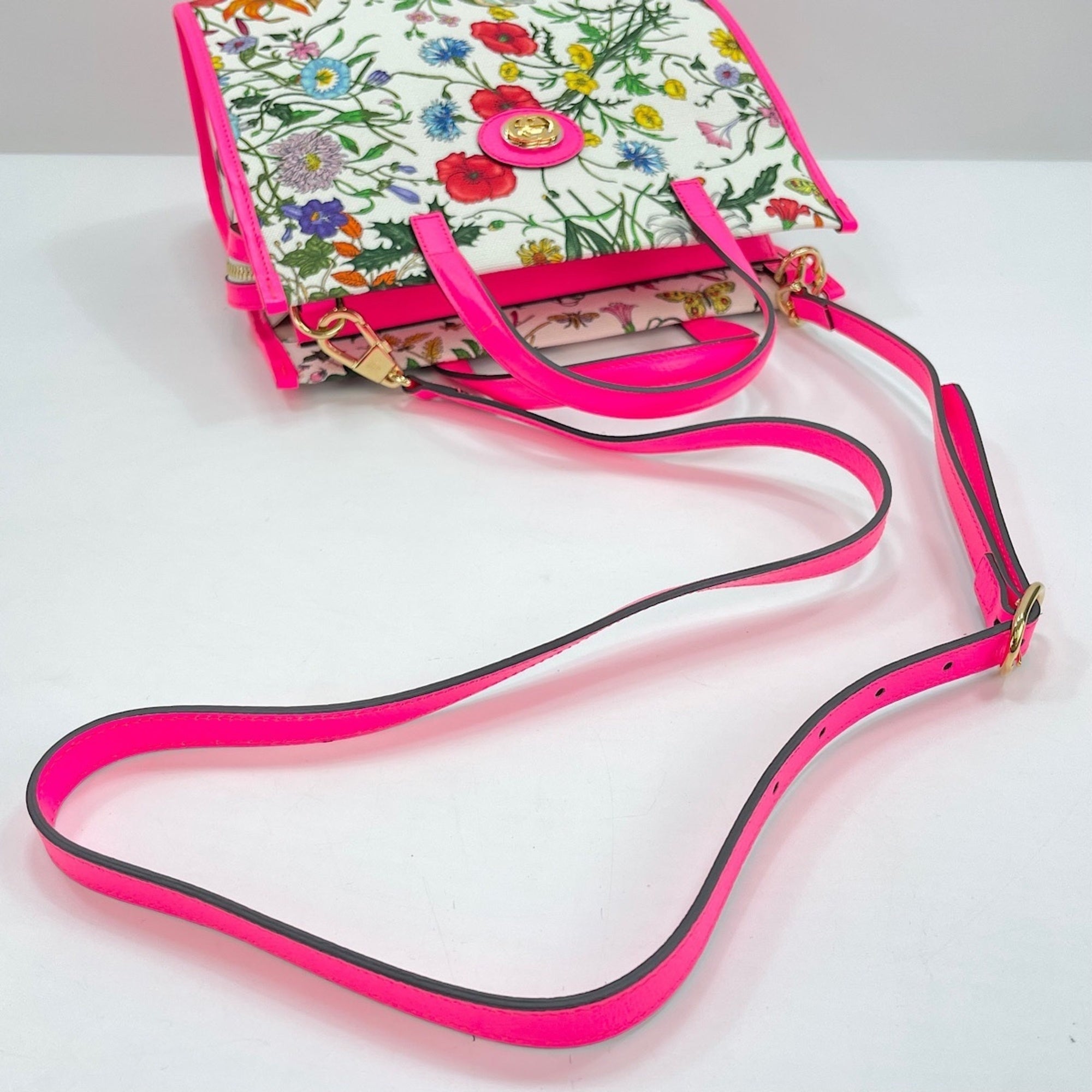 Gucci Clear Handbag (Pre-Owned)