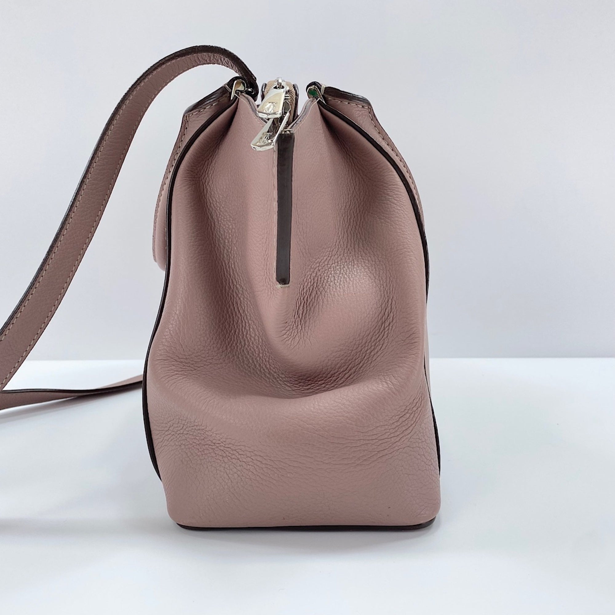 Cartier Pink Handbag (Pre-Owned)