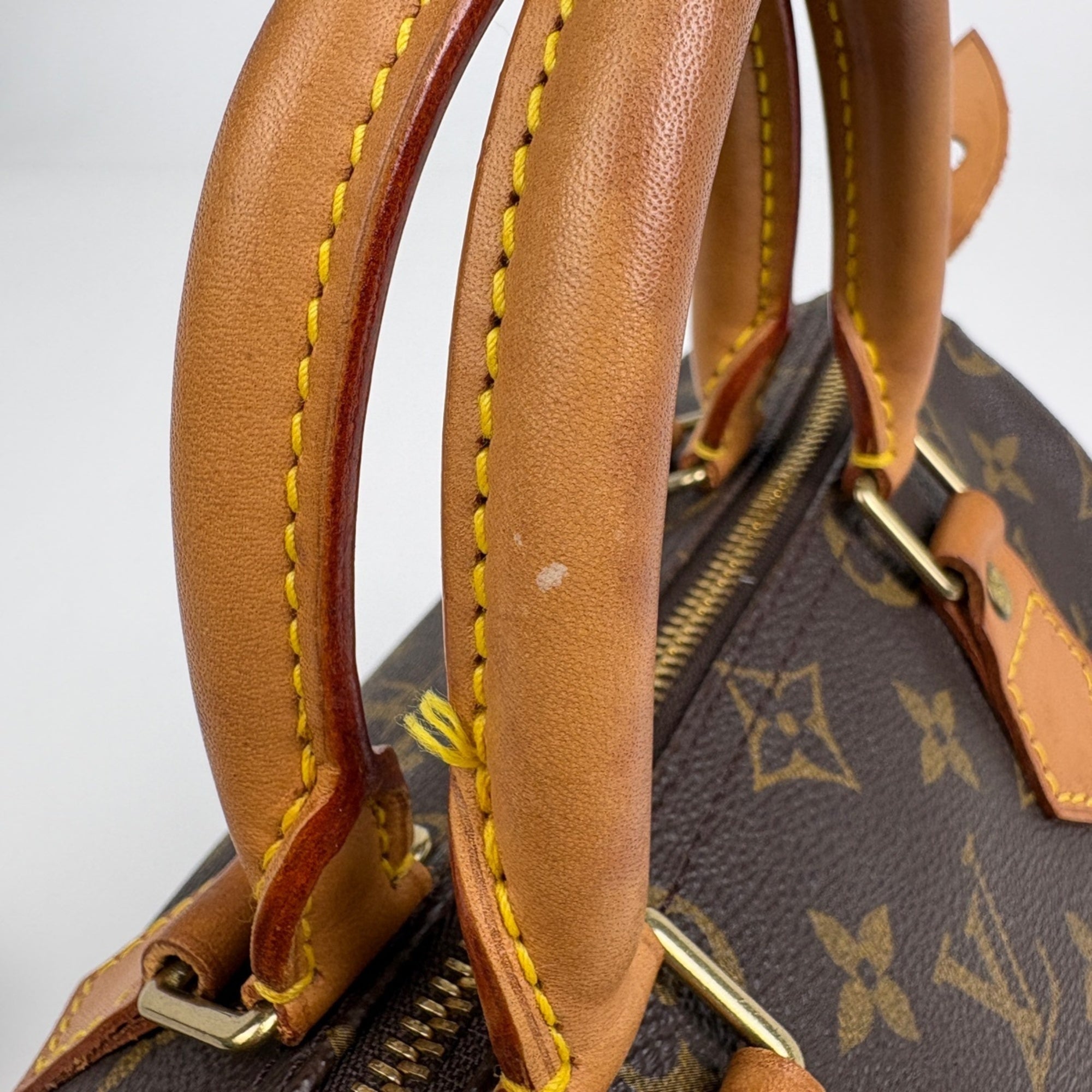 Louis Vuitton Brown Monogram Handbag (Pre-Owned)