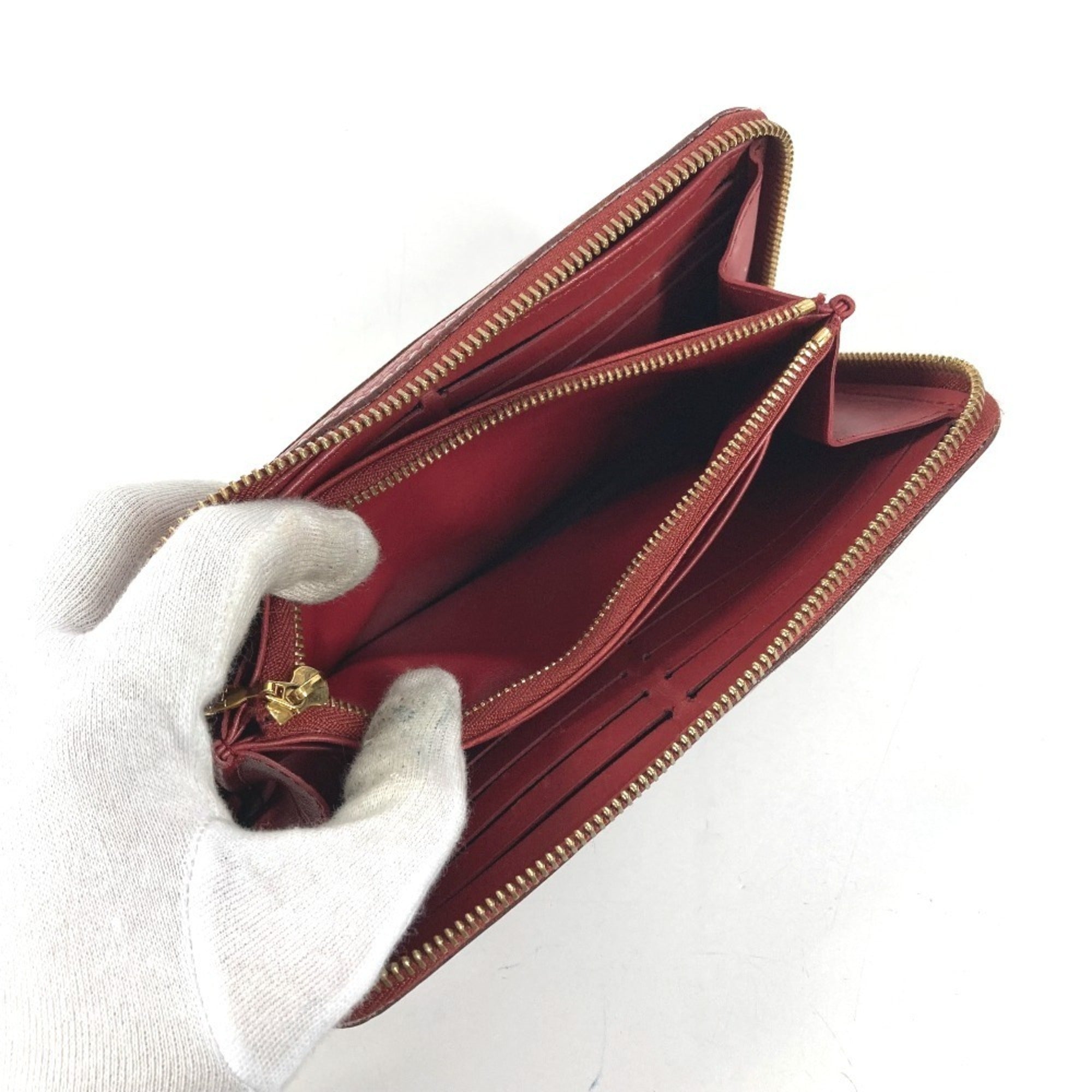 Louis Vuitton Suhali Red Color Suhali Leather Long Wallet (Bi-Fold) (Pre-Owned)