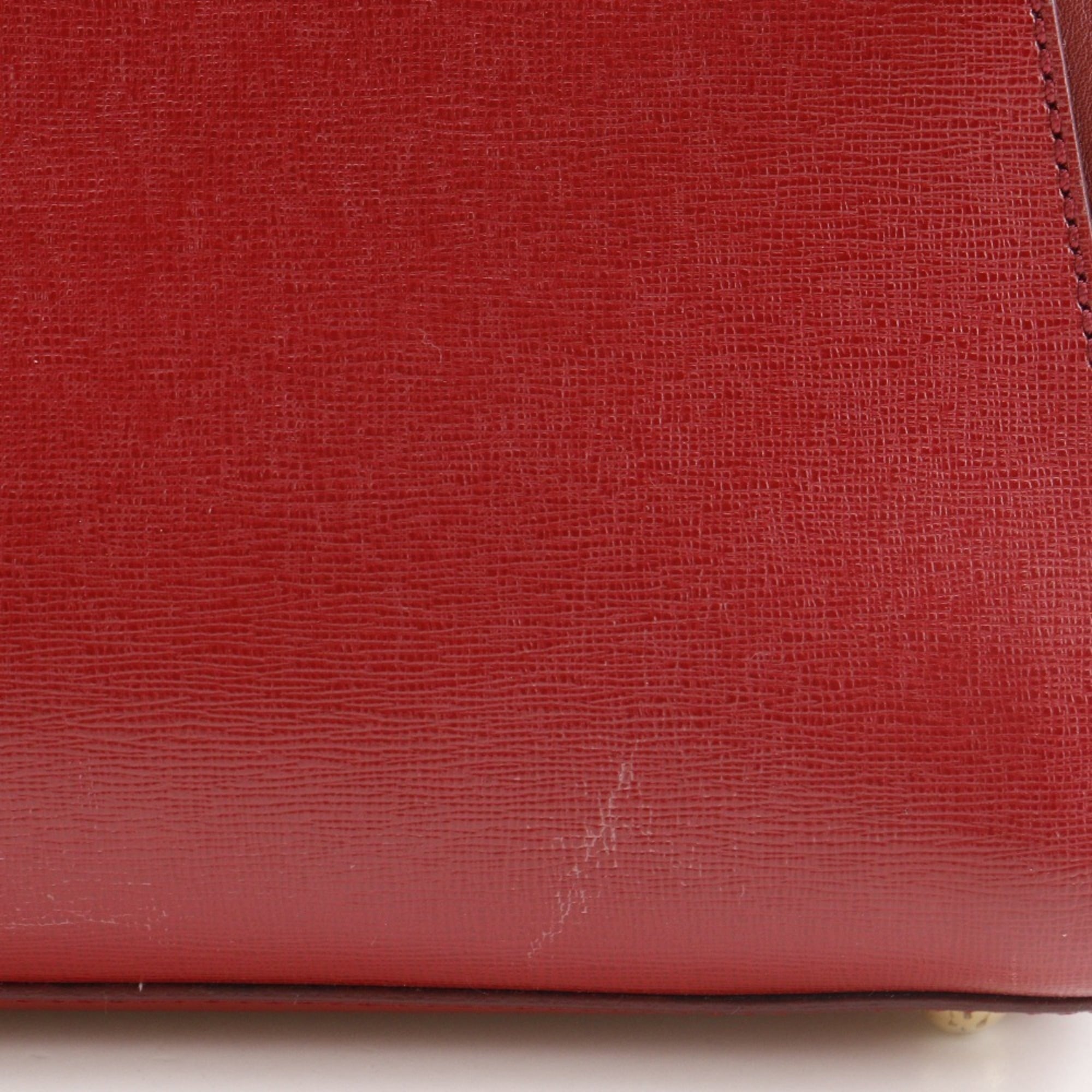 Fendi Red Color Leather Handbag (Pre-Owned)