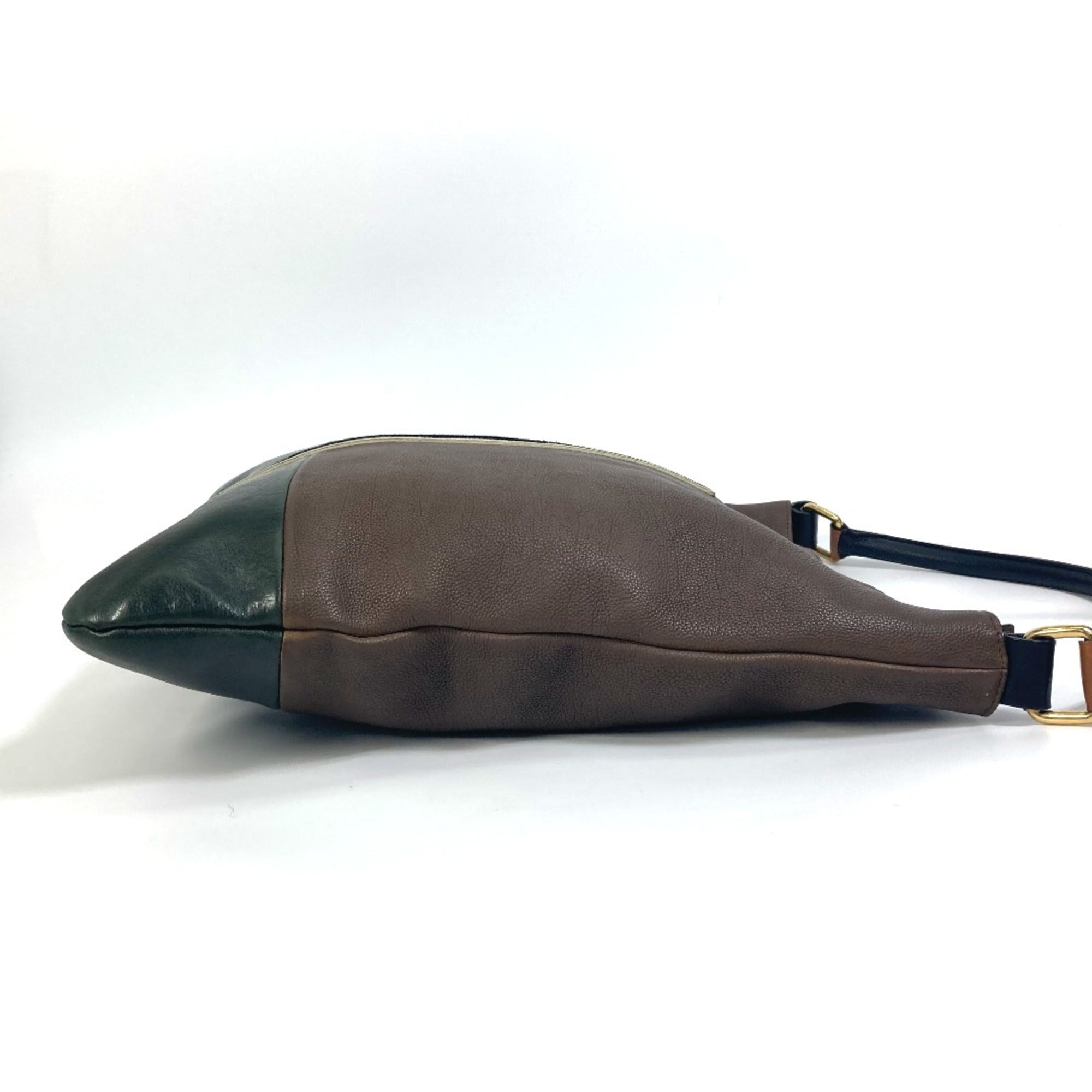 Celine Brown Leather Shoulder Bag (Pre-Owned)