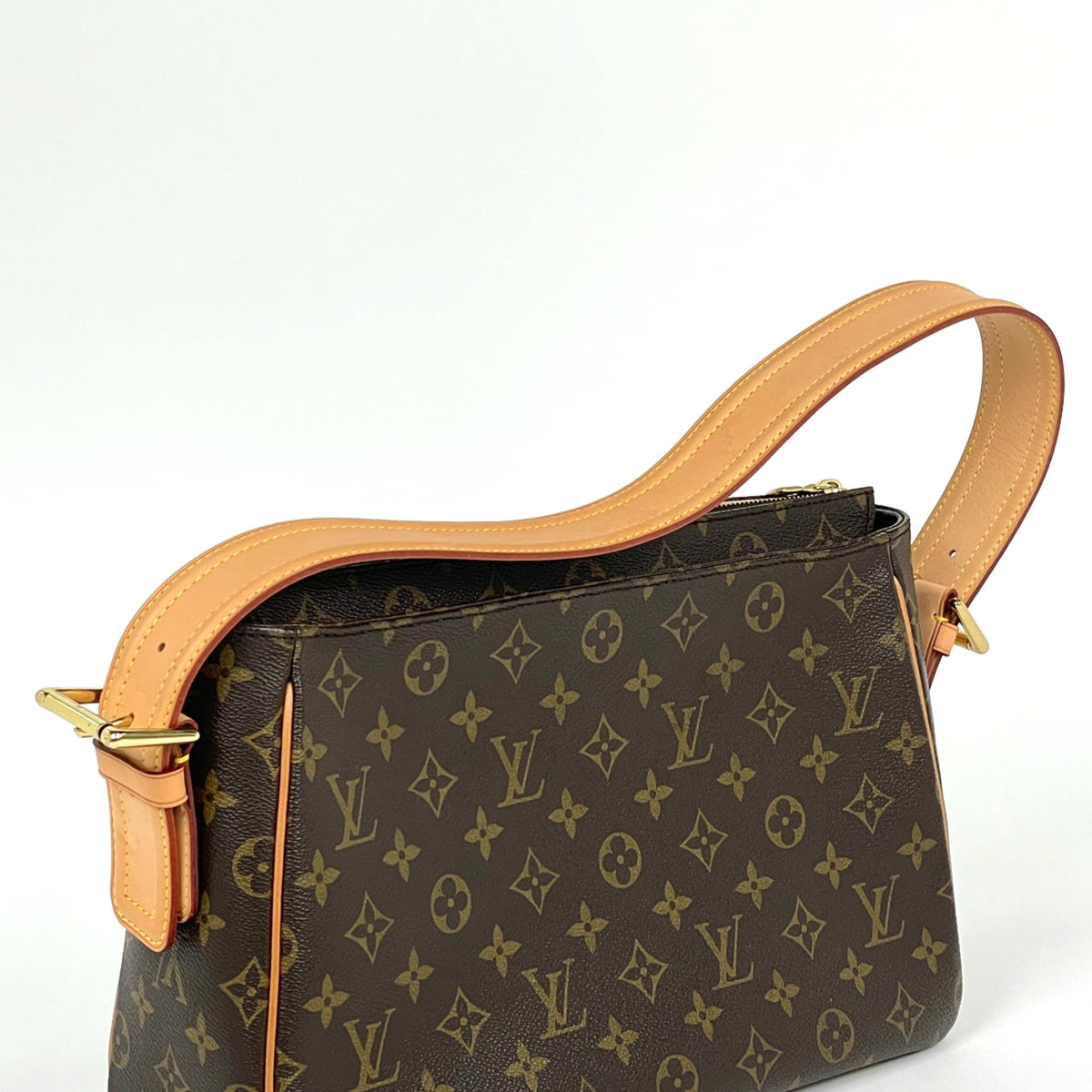 Louis Vuitton Brown Monogram Shoulder Bag (Pre-Owned)